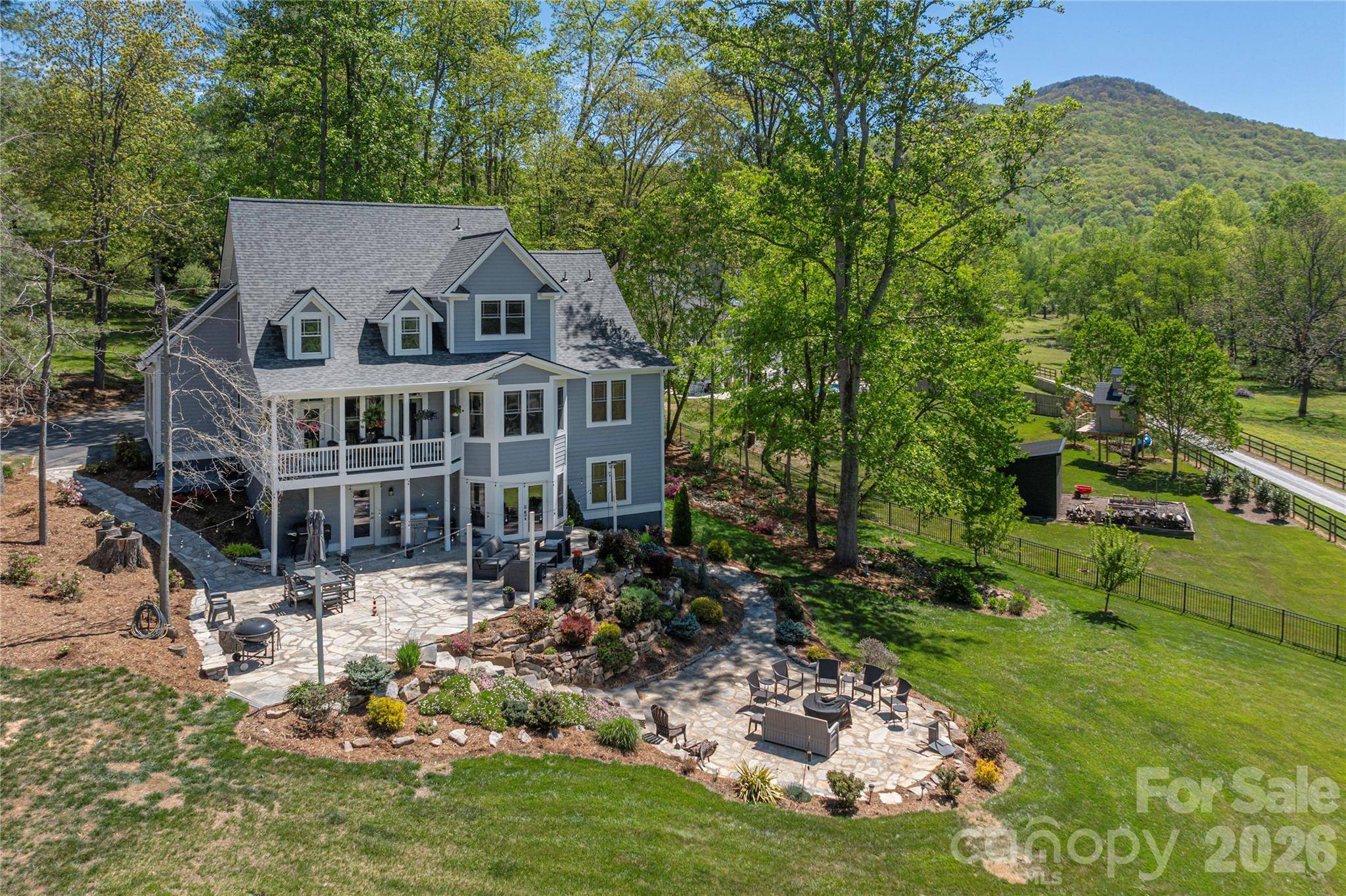 48 Duncan Estate DR, Fletcher, NC 28732
