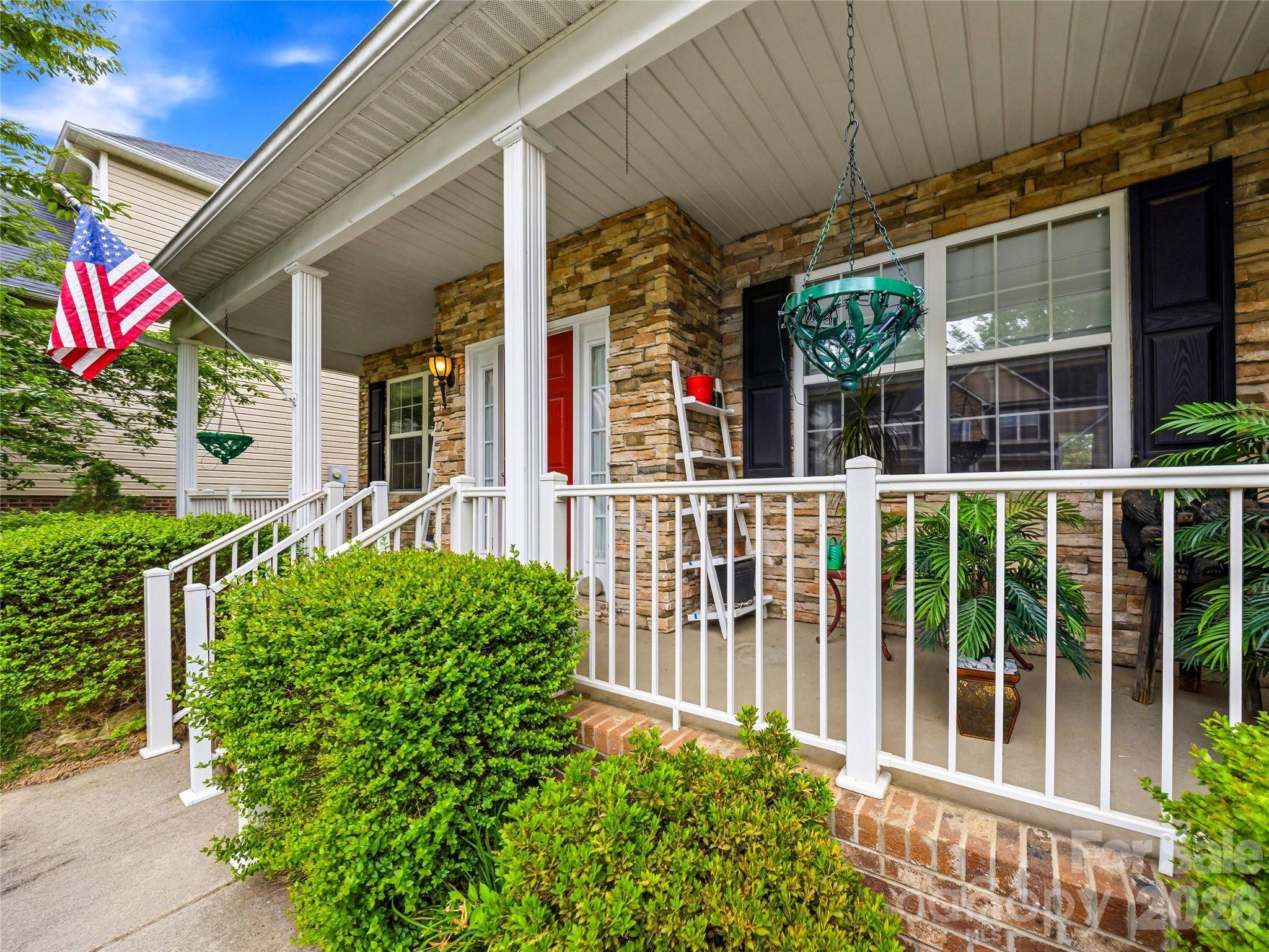 6 Dansford LN, Arden, NC 28704