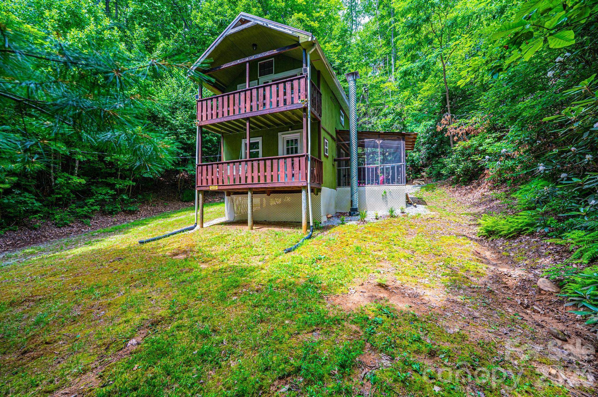 4462 Maple Grove Church RD, Collettsville, NC 28611