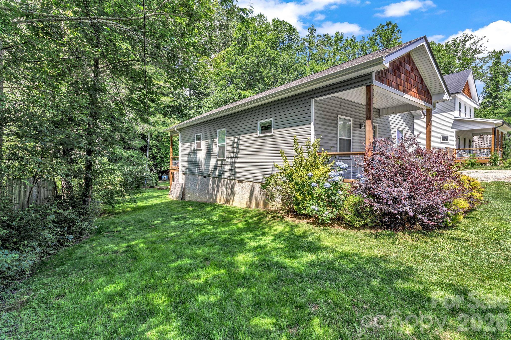 330 Old County Home RD, Asheville, NC 28806