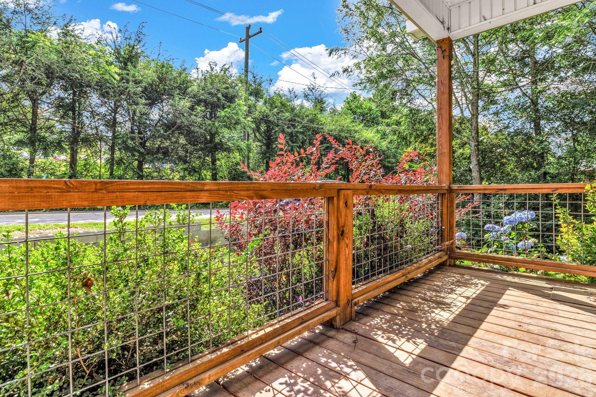 330 Old County Home RD, Asheville, NC 28806