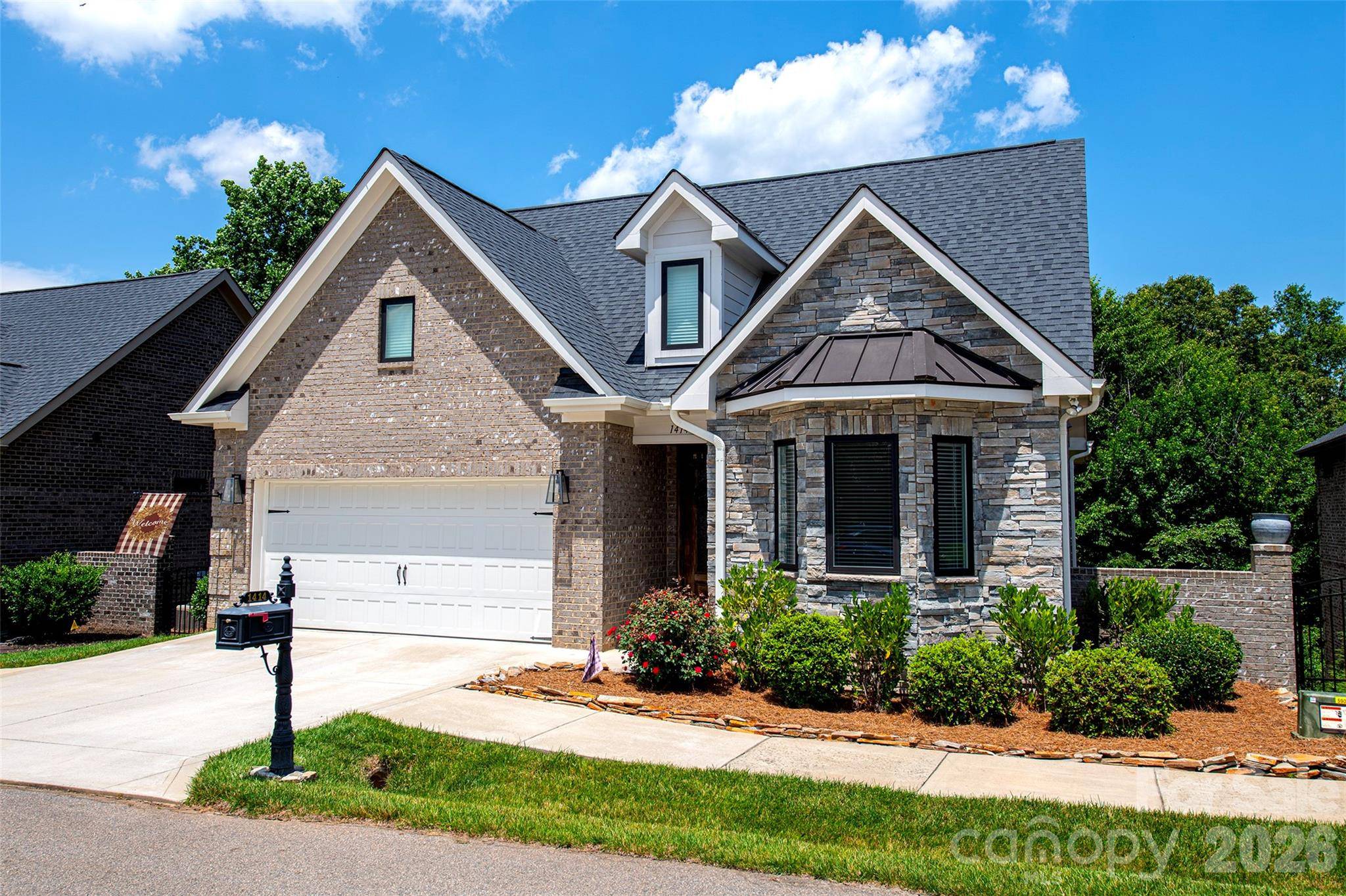 1414 Spring Ridge LN, Denver, NC 28037