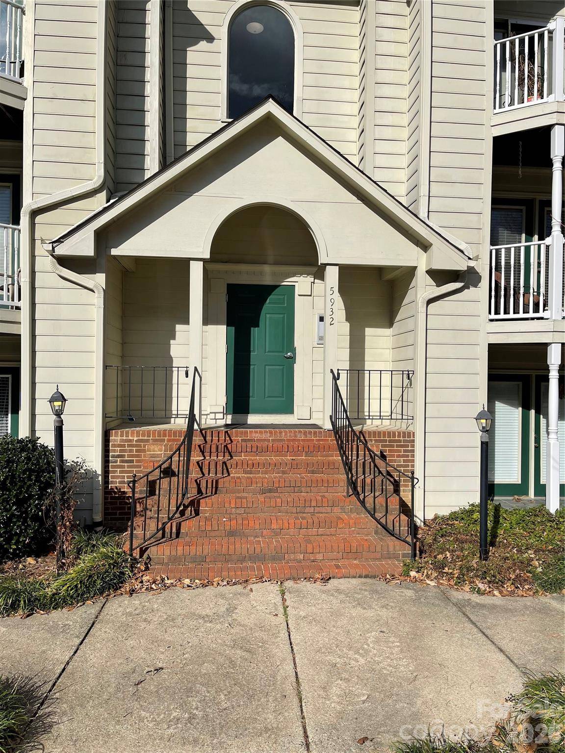 5932 W Friendly AVE, Greensboro, NC 27410