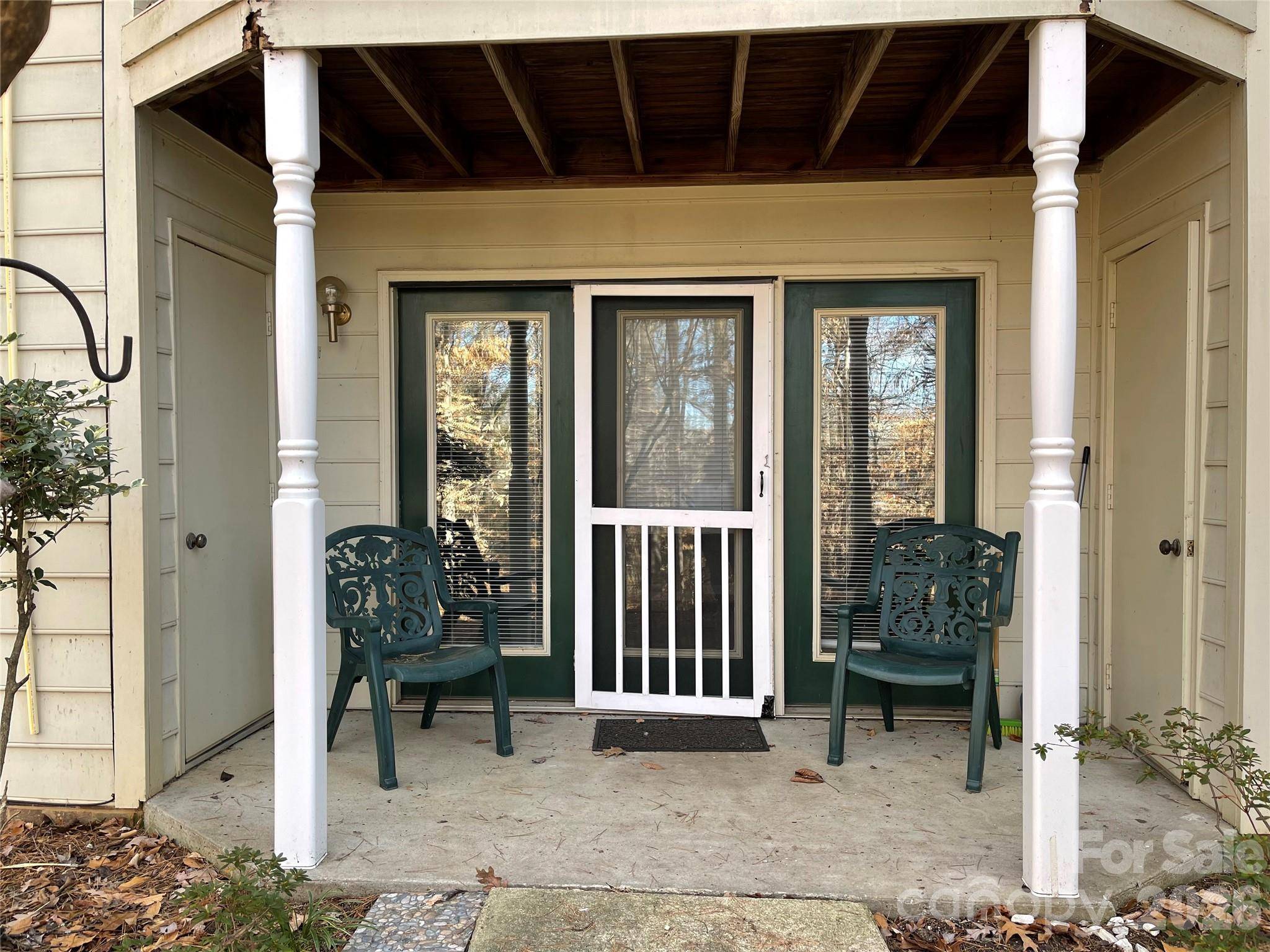 5932 W Friendly AVE, Greensboro, NC 27410