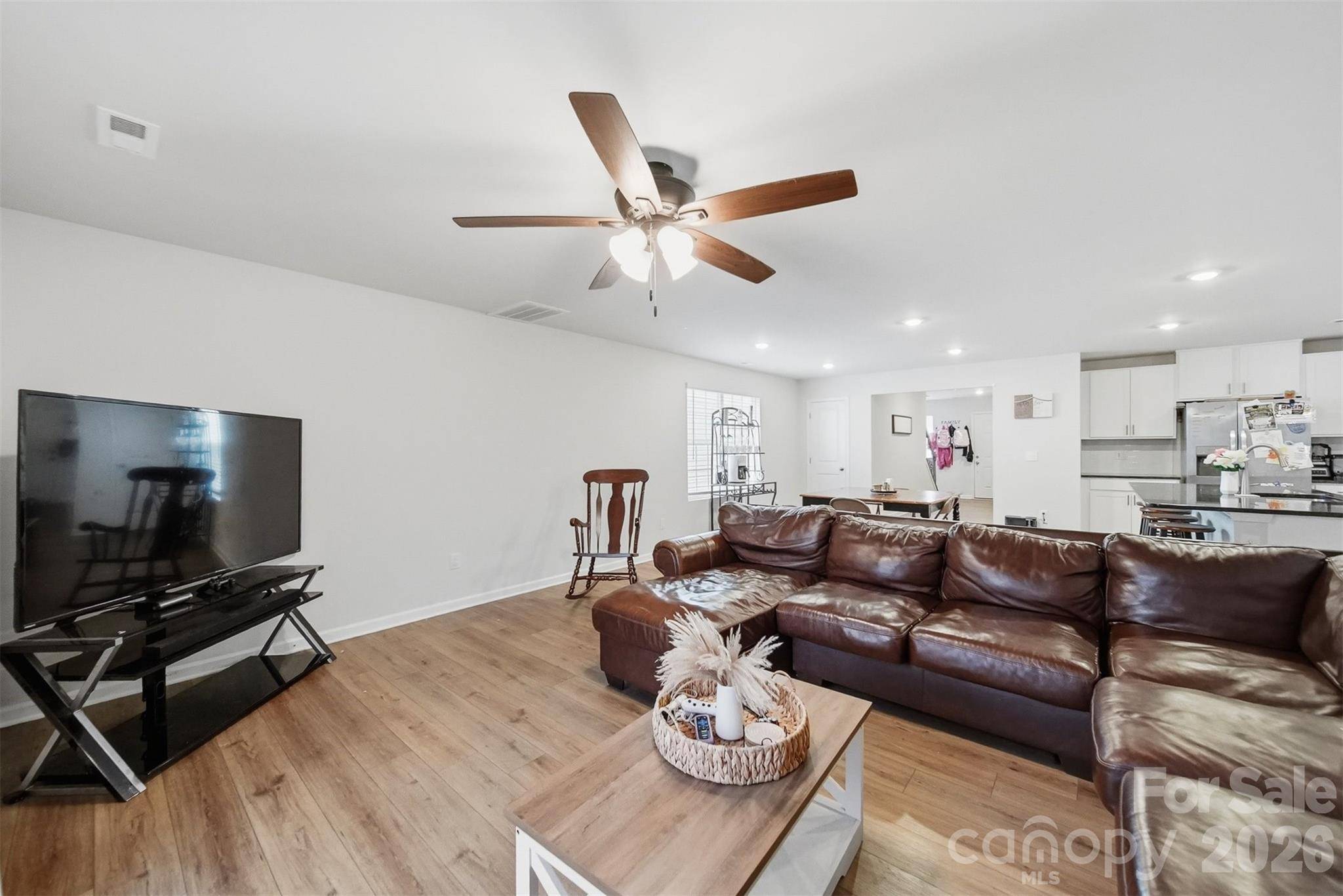 2464 Trollinger DR, Catawba, NC 28609