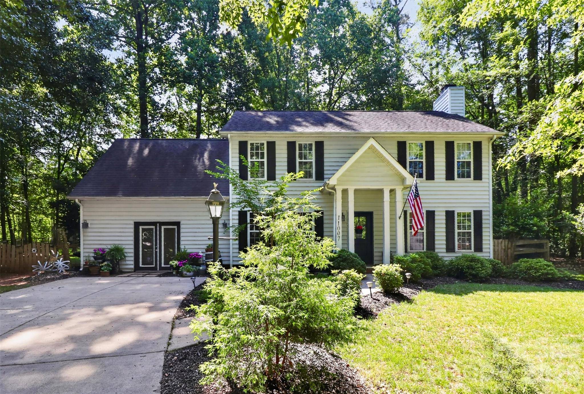 11007 Secotan LN, Matthews, NC 28105