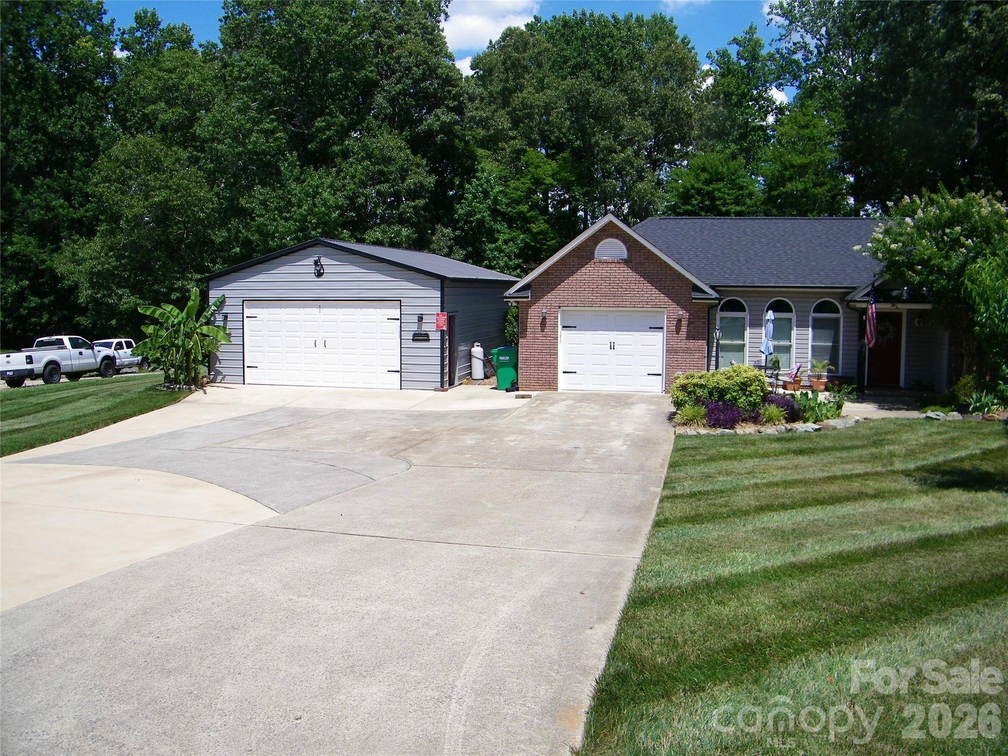 609 Redah AVE, Locust, NC 28097
