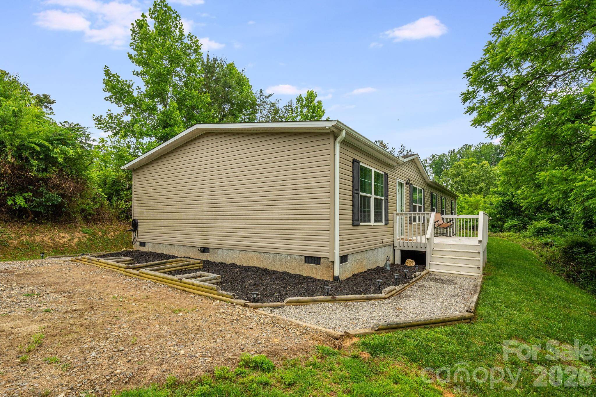 77 Star Flower RD, Alexander, NC 28701