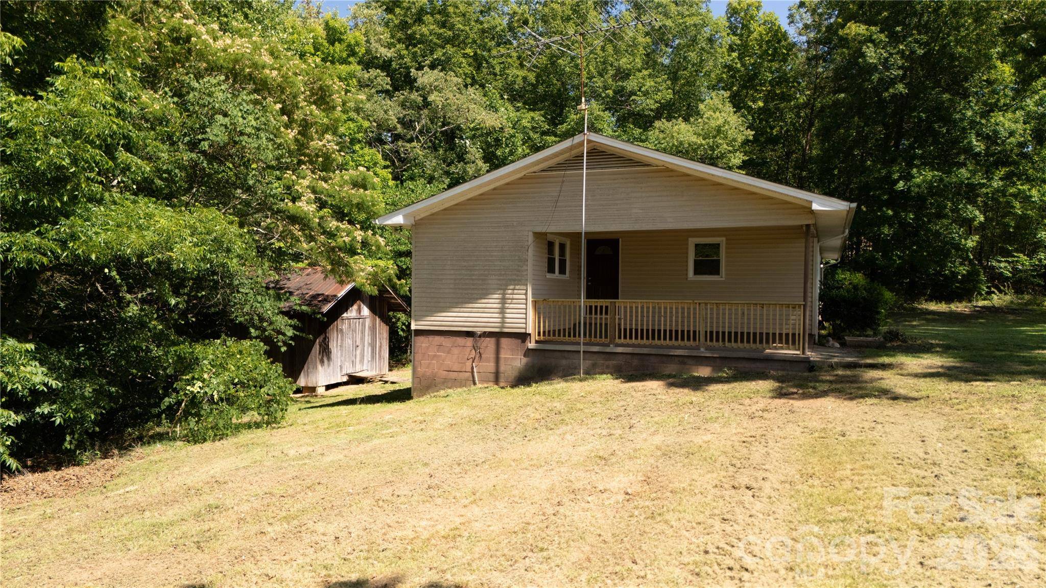 540 Crutchfield RD, Union Mills, NC 28167