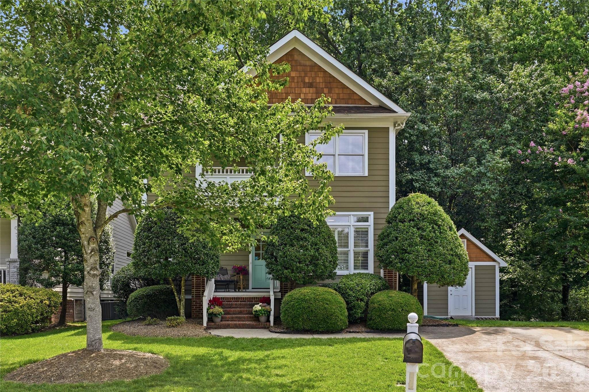 1234 Ivey DR, Charlotte, NC 28205
