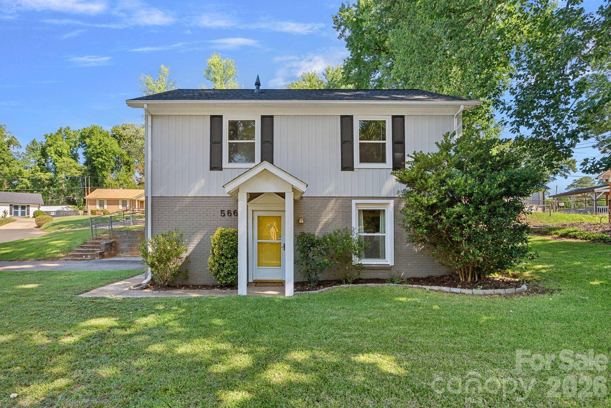 5662 Coulee PL, Charlotte, NC 28217