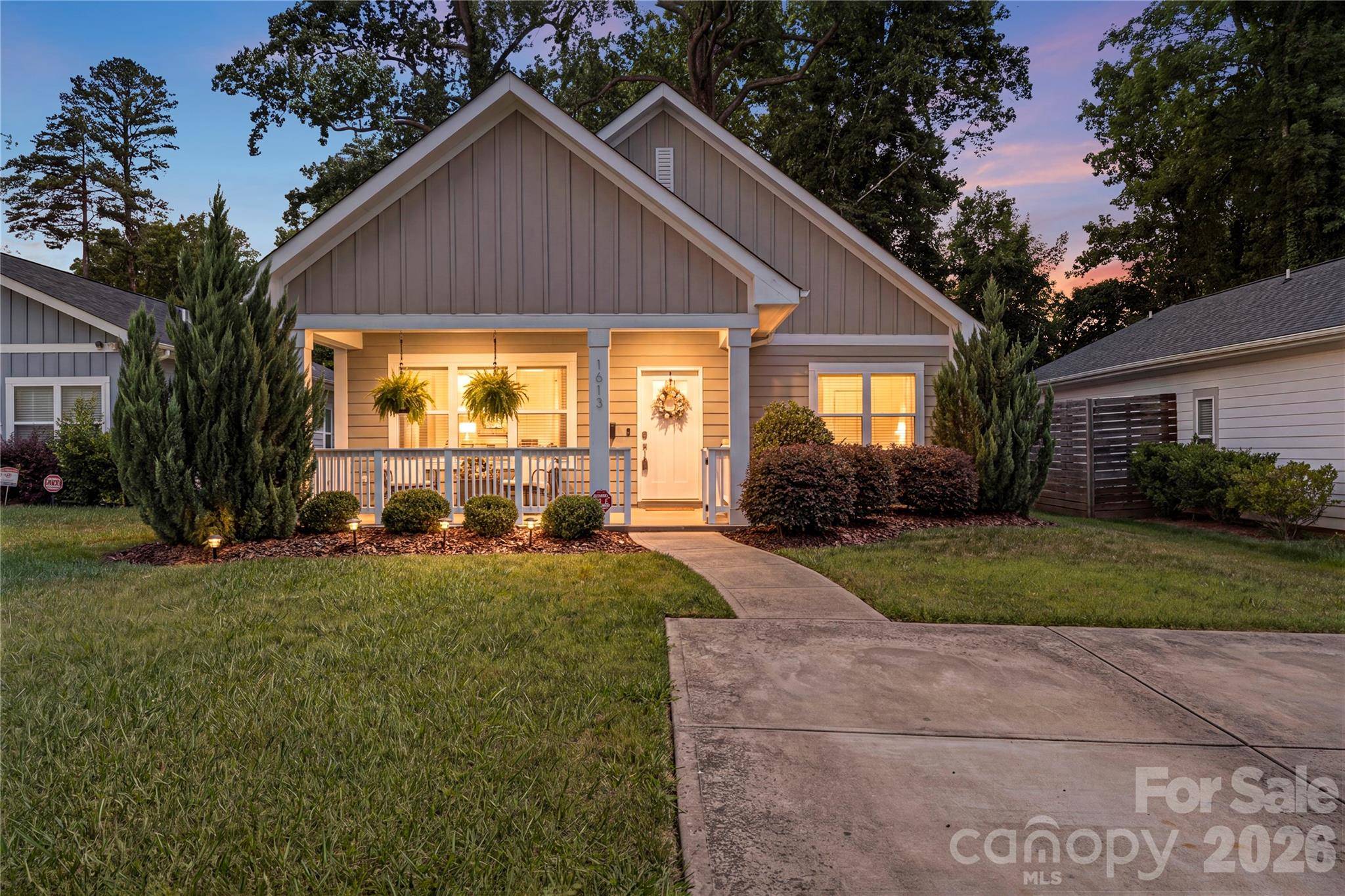 1613 Newcastle ST, Charlotte, NC 28216