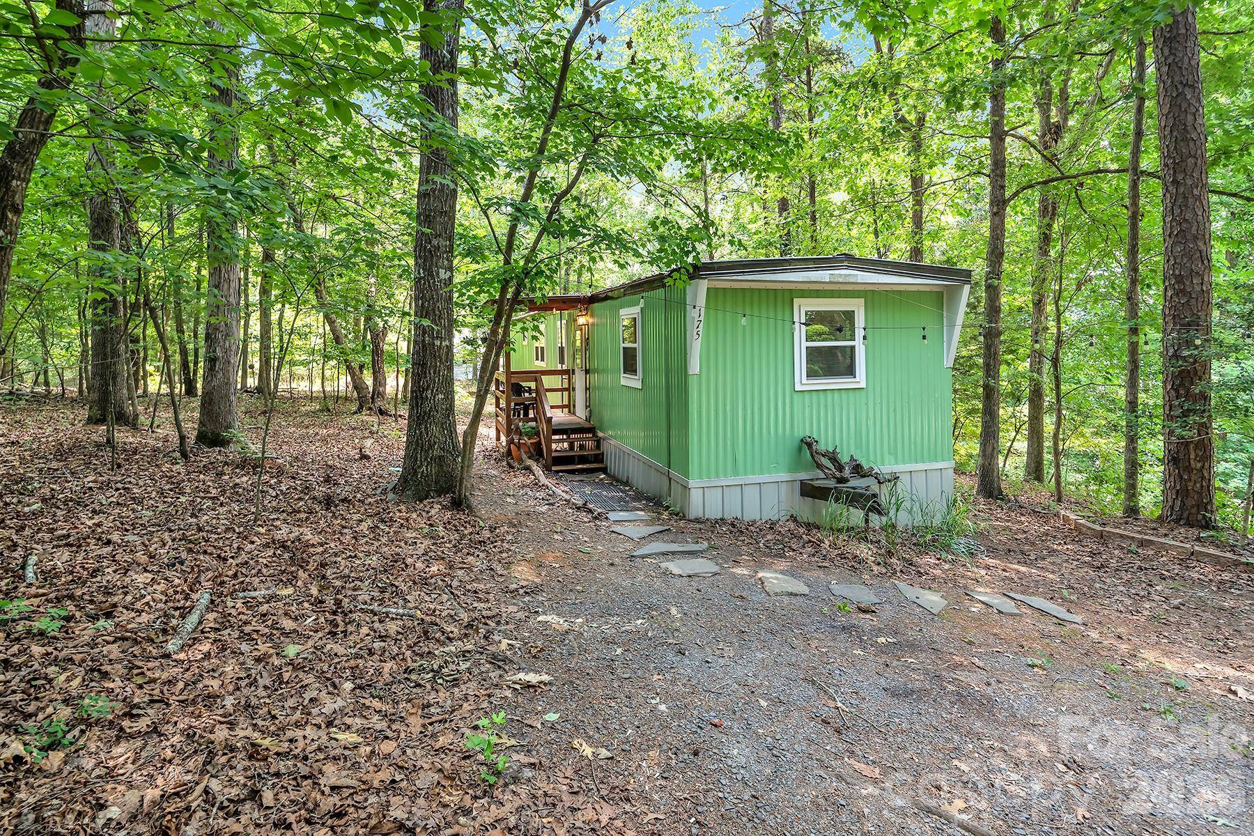 175 Elmwood DR, Troy, NC 27371