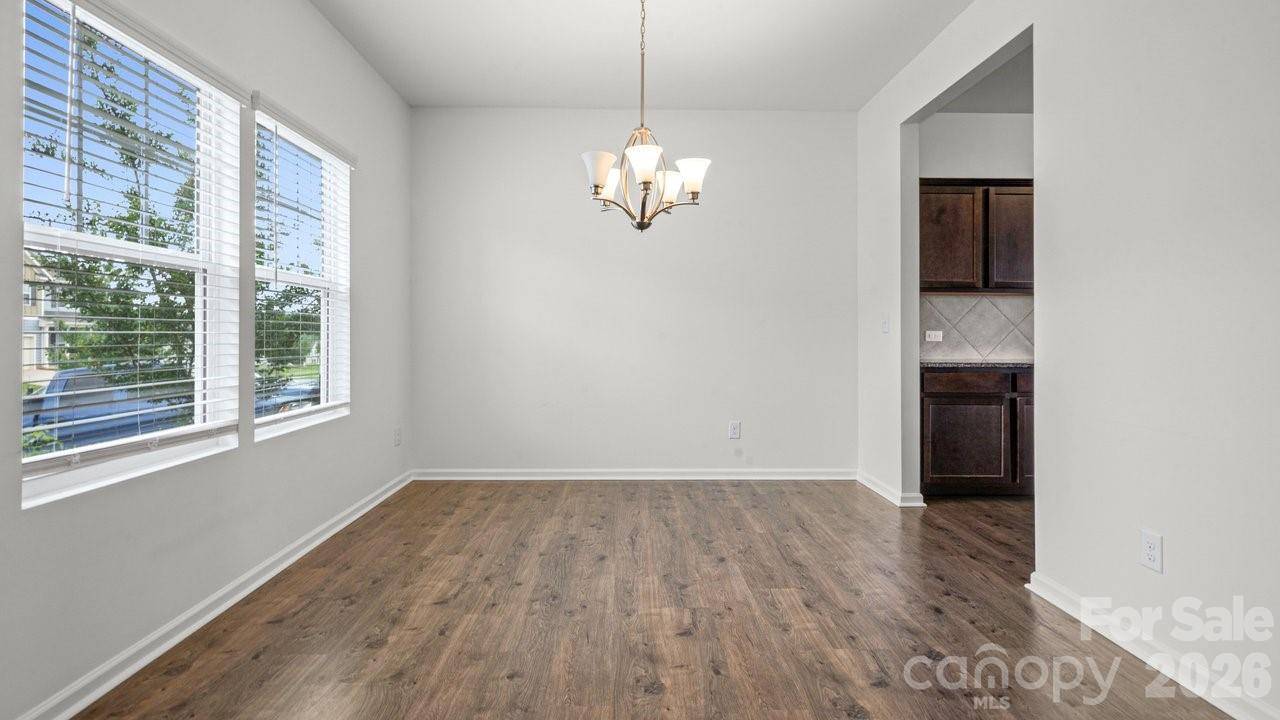 122 Canada DR, Statesville, NC 28166