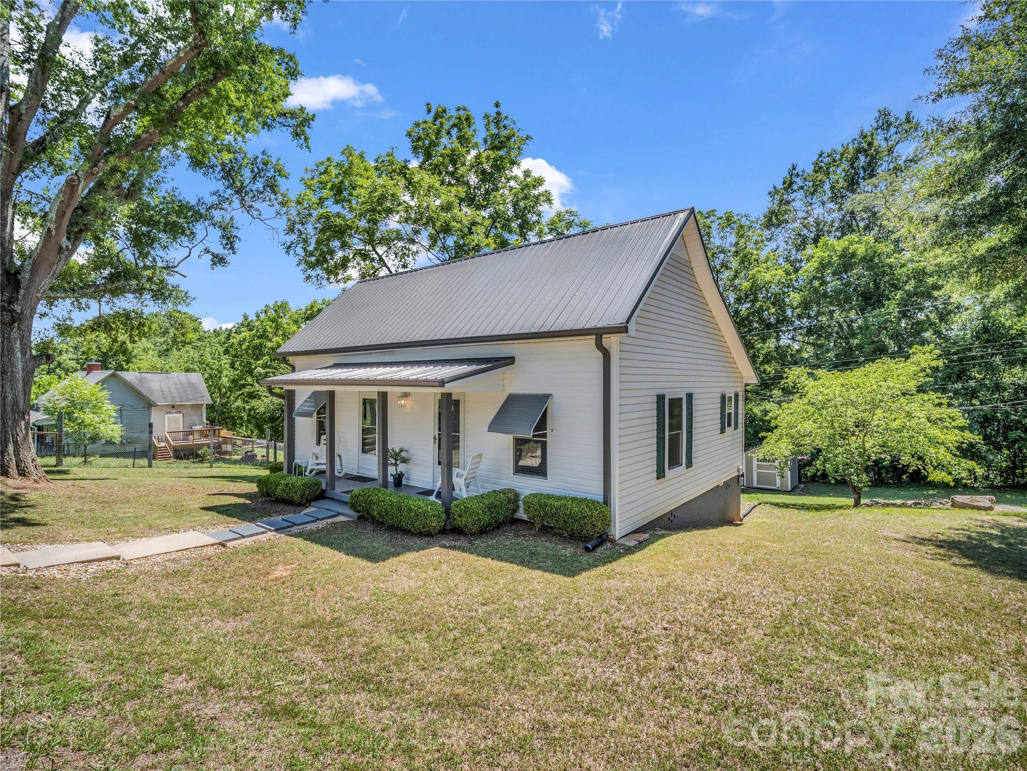 193 Middle ST, Ellenboro, NC 28040