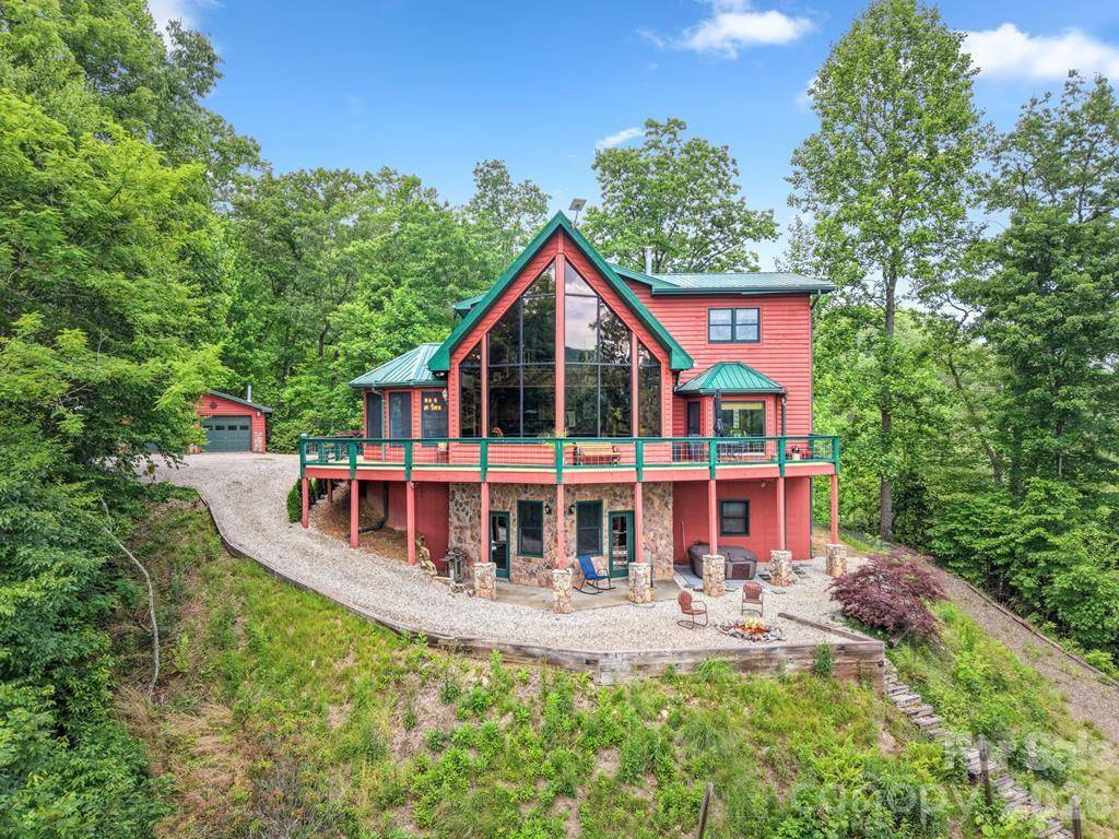 1188 Tobacco Branch RD, Almond, NC 28702