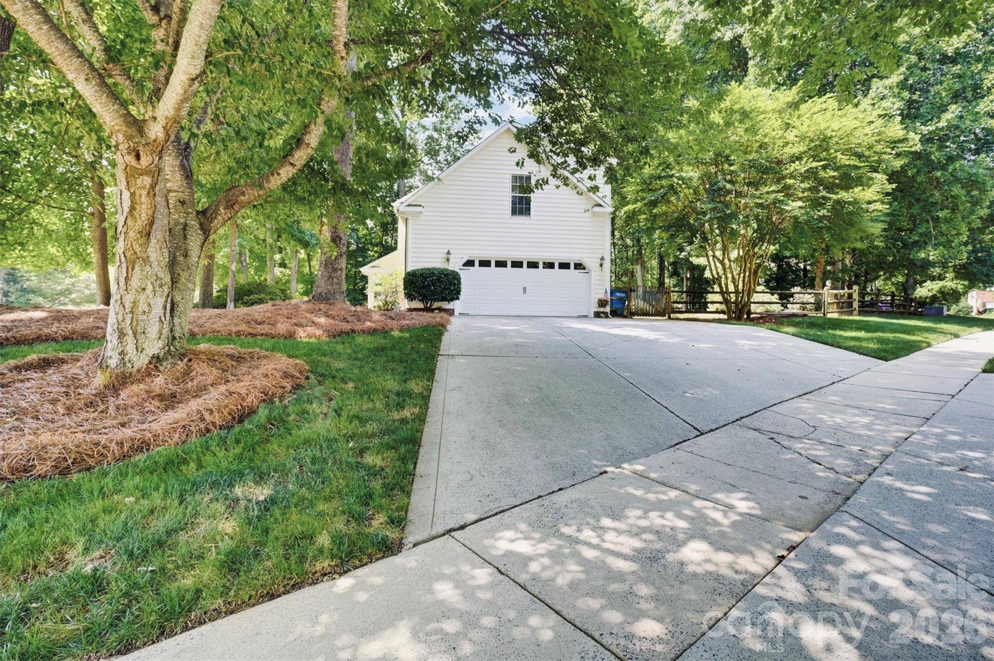 2908 Pinewood Hill DR, Matthews, NC 28105