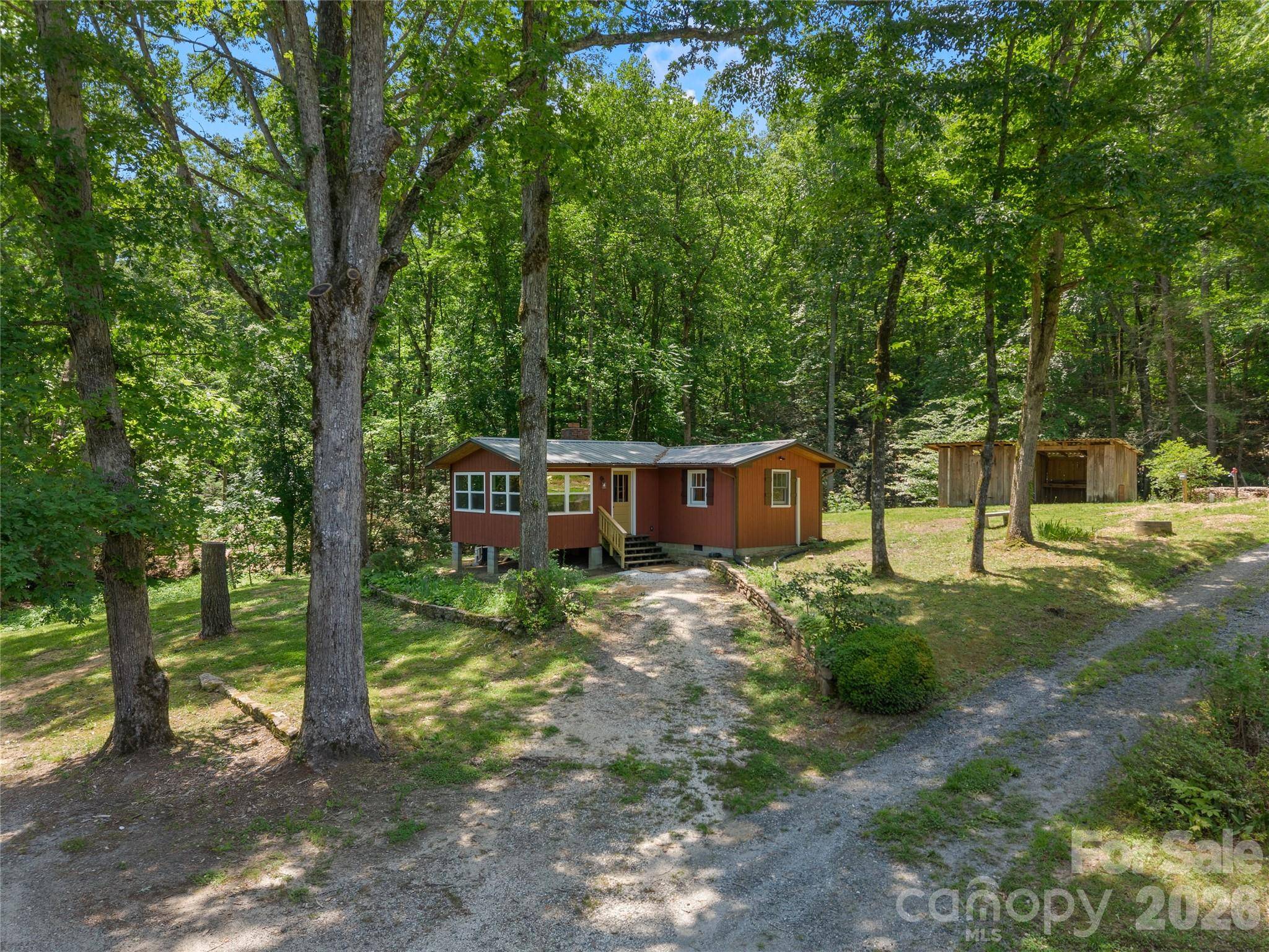 563 Burgess RD, Mill Spring, NC 28756