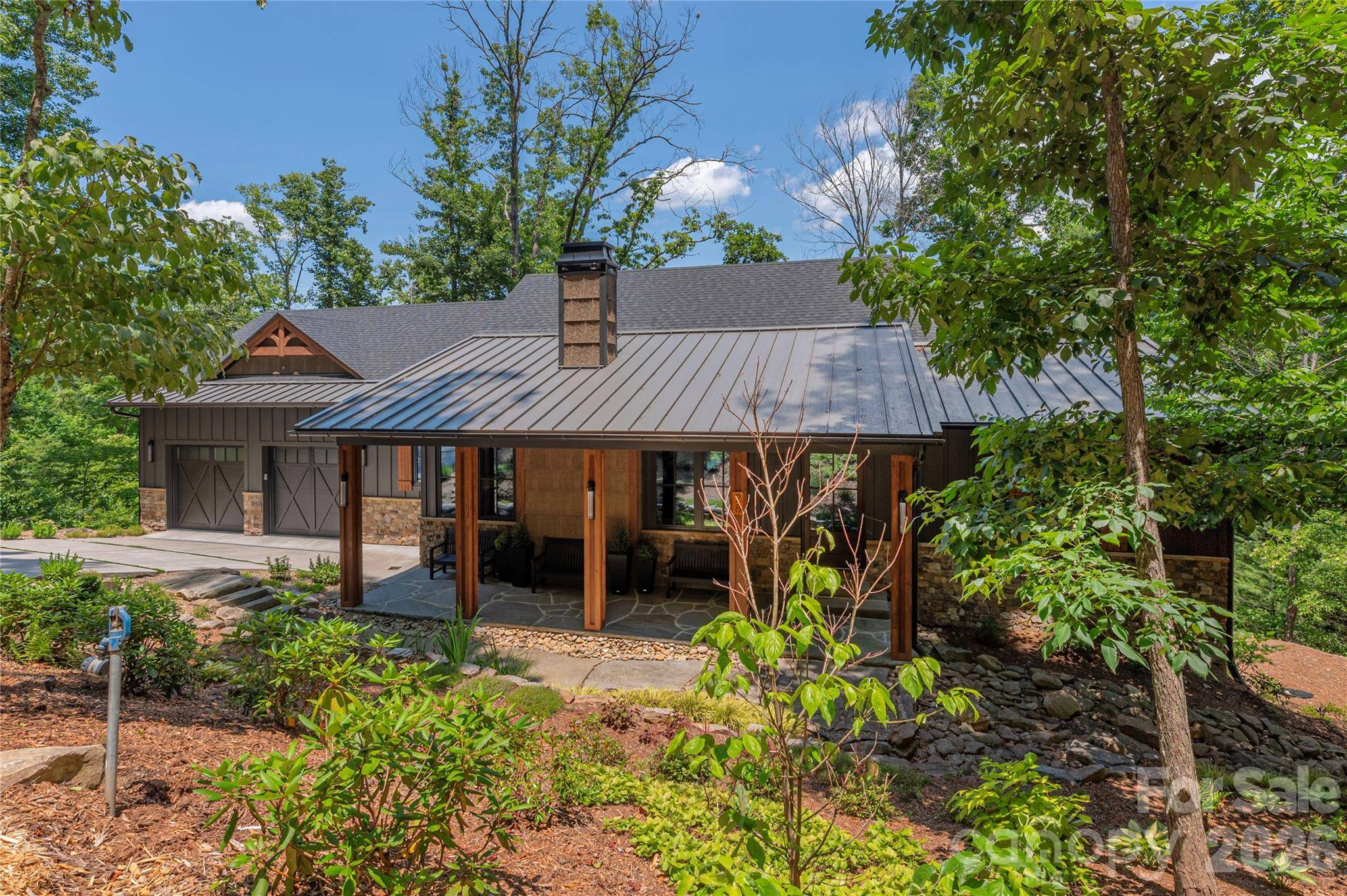 28 Garren View DR, Fairview, NC 28730