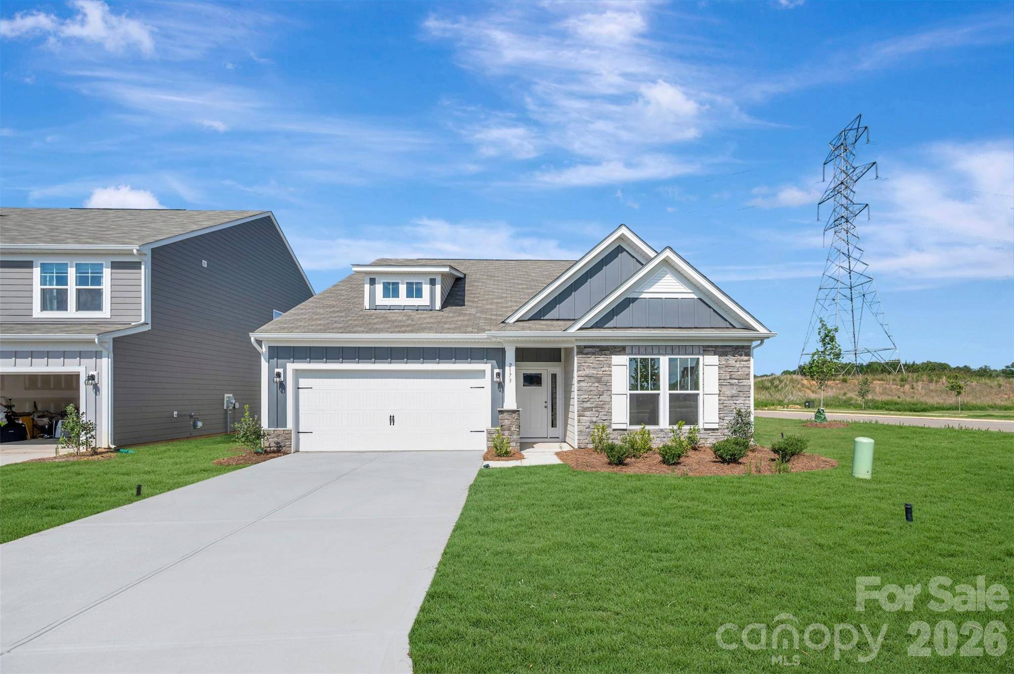2173 Clifton RD, Sherrills Ford, NC 28673