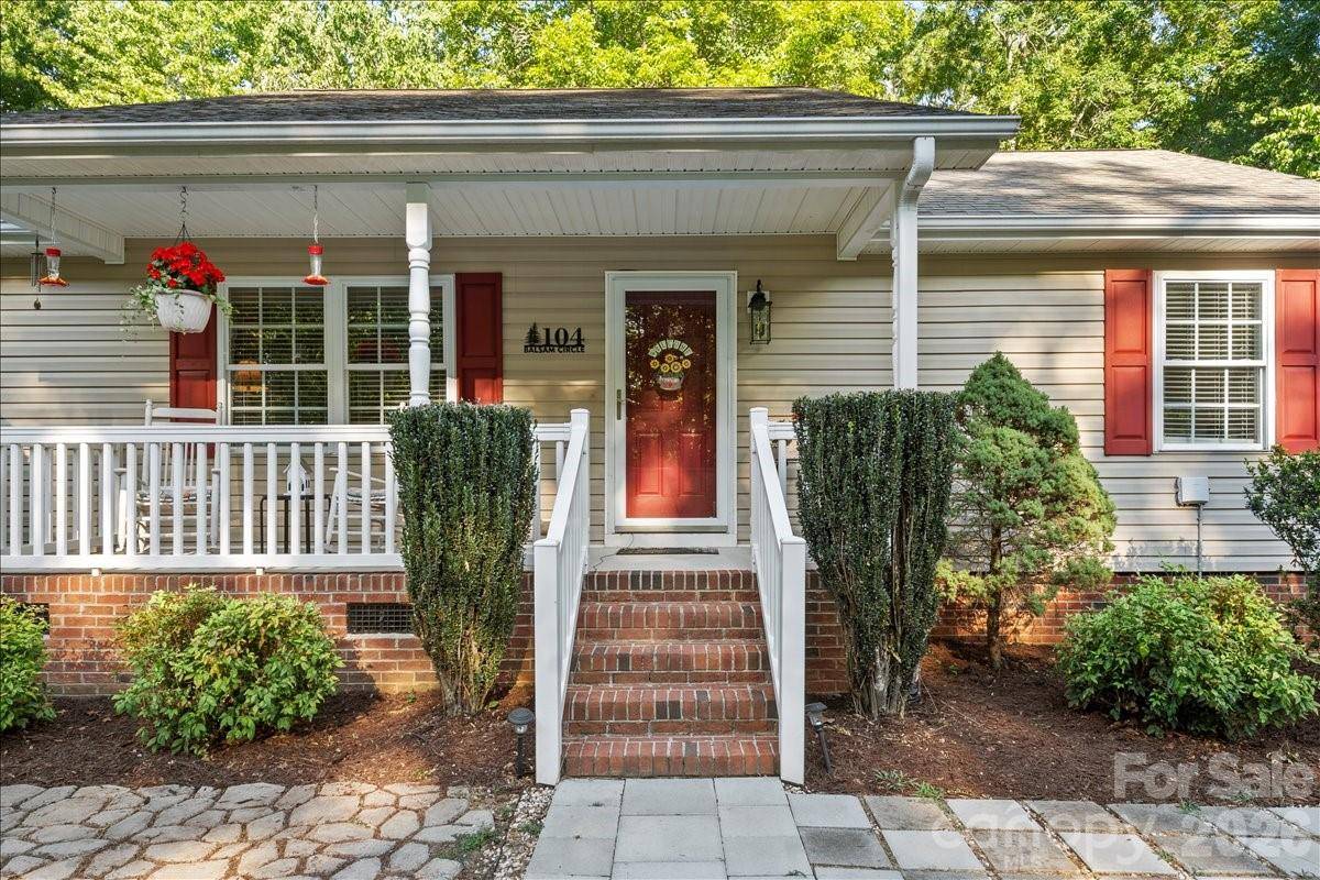 104 Balsam CIR, Troy, NC 27371