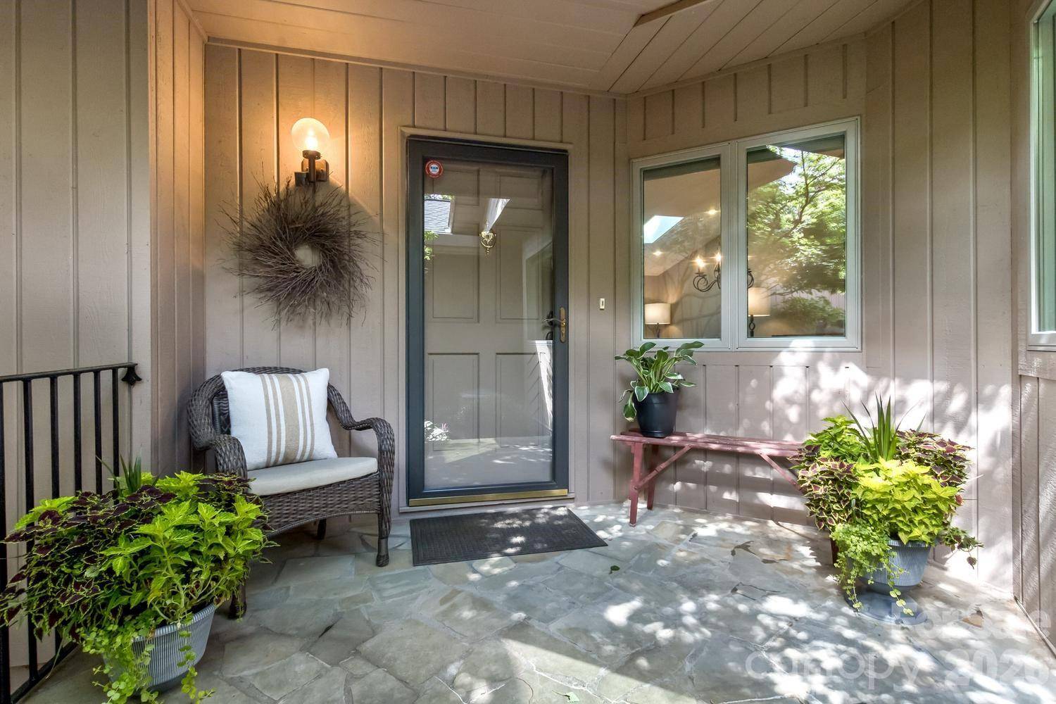 9 Ridge TER #9, Asheville, NC 28804