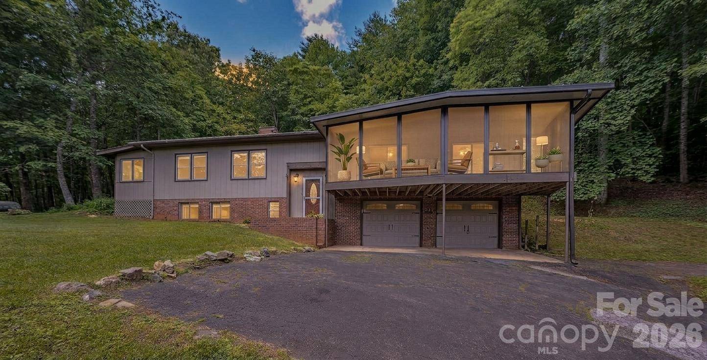 35 Coweeta Ridge RD, Otto, NC 28763