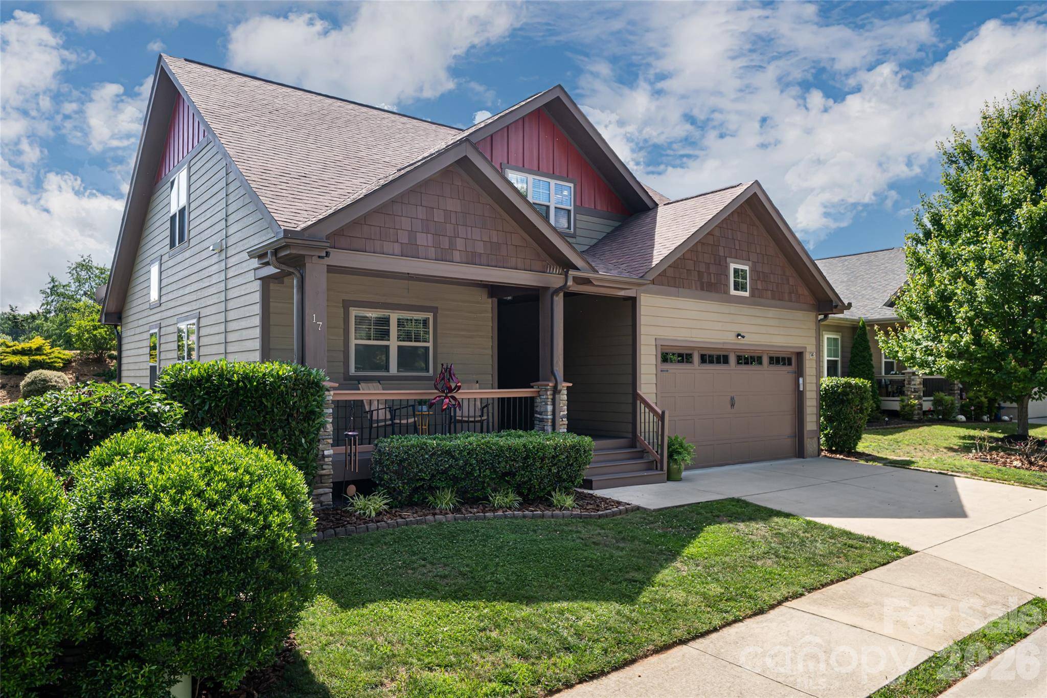 17 Asher LN, Arden, NC 28704