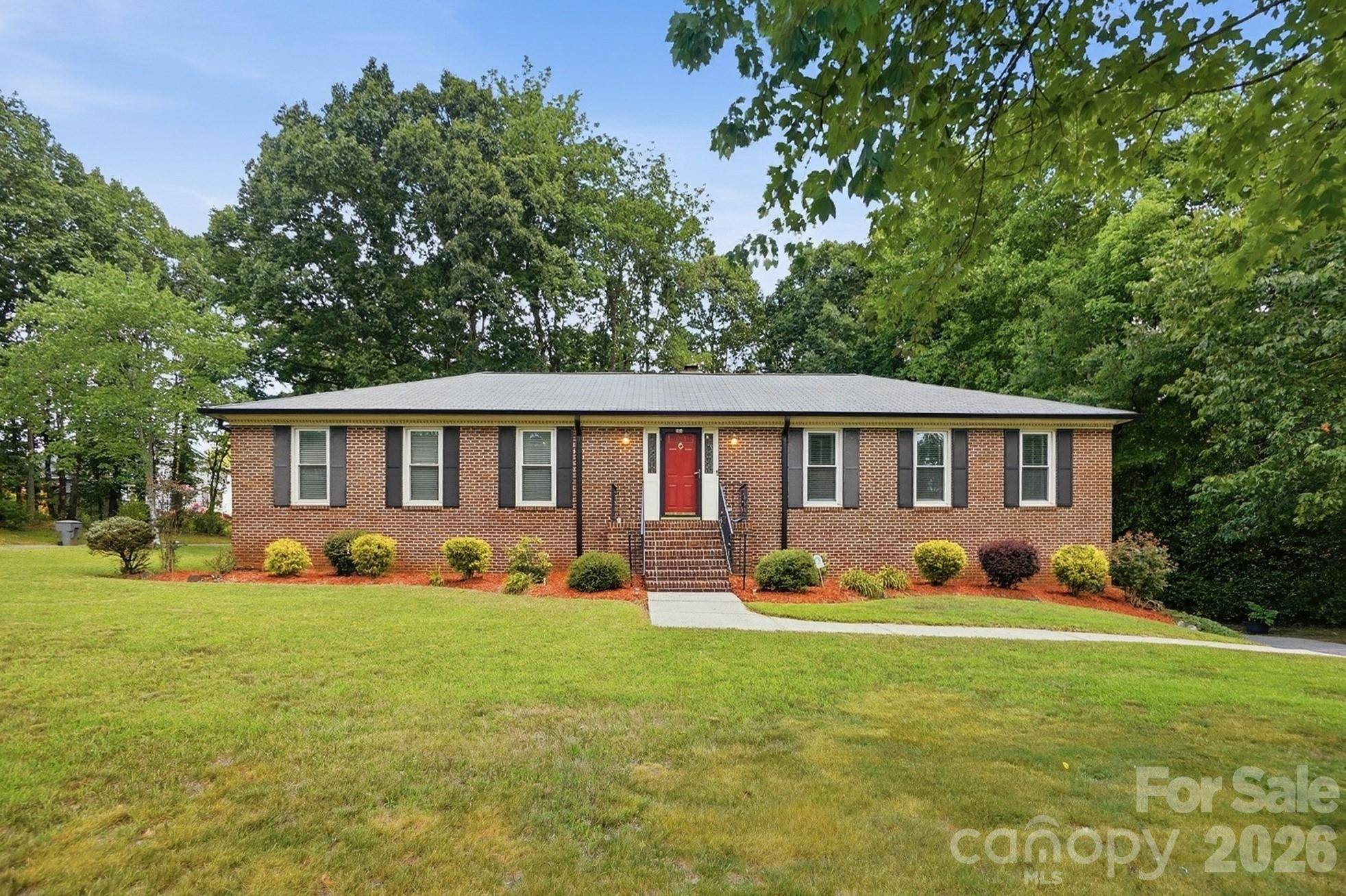 701 Blue Rock DR, Charlotte, NC 28213