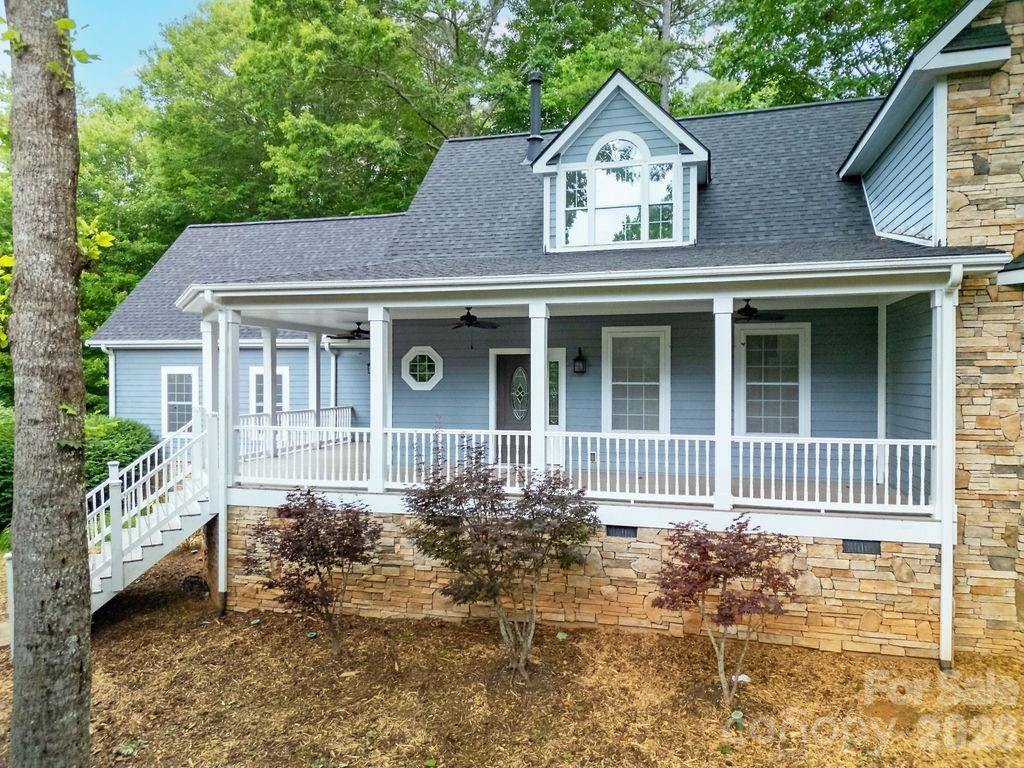 359 Davids TRCE, Pisgah Forest, NC 28768