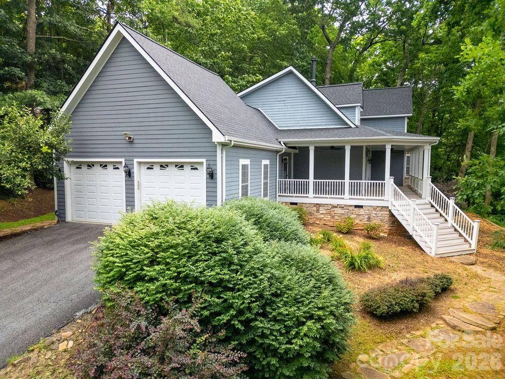 359 Davids TRCE, Pisgah Forest, NC 28768