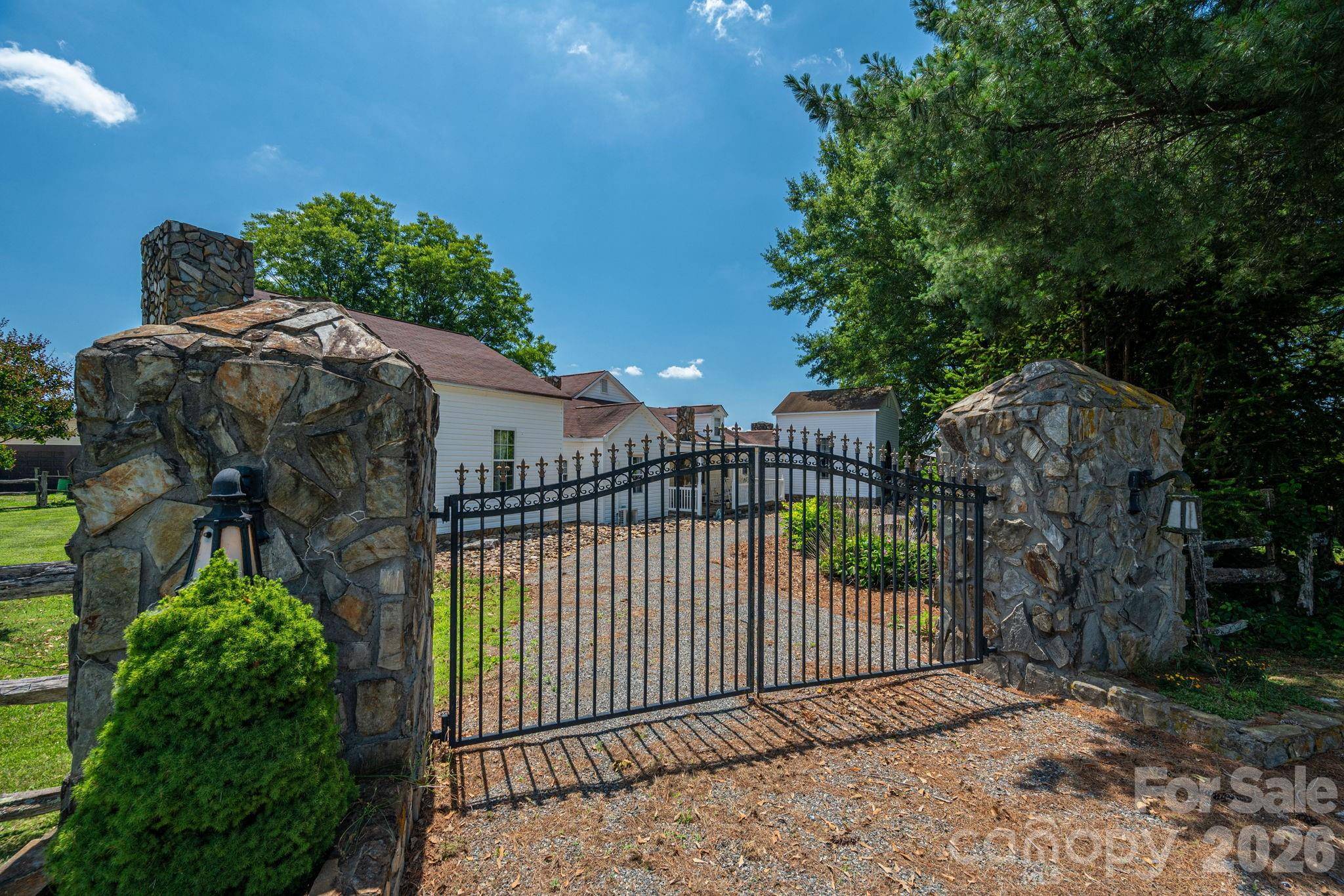 1387 George Brown RD, Crouse, NC 28033