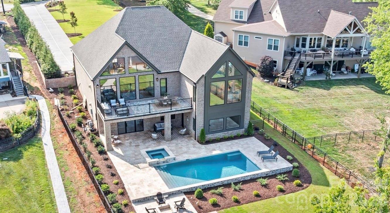 2494 Primm RD, Denver, NC 28037