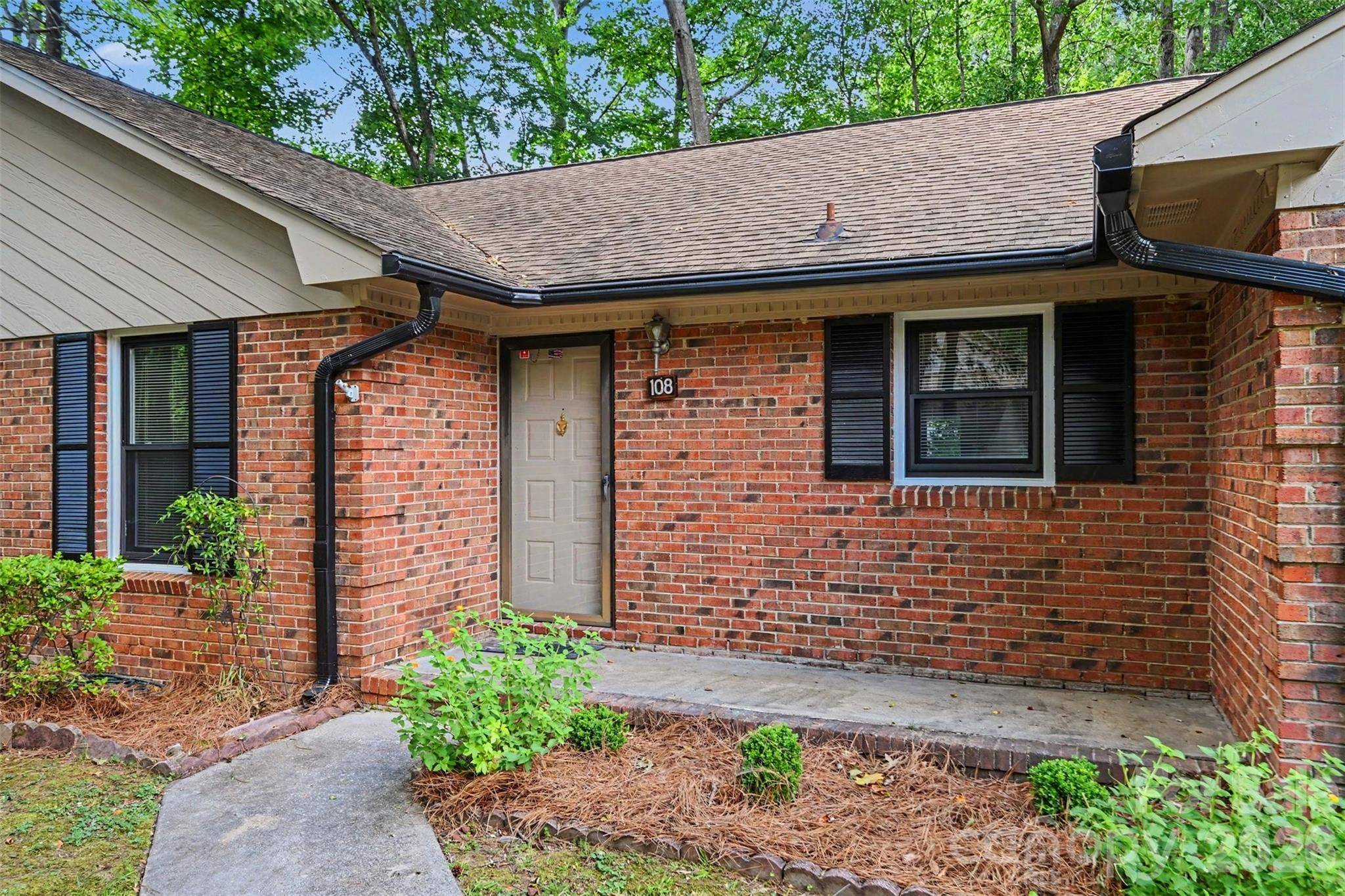 108 Jason CT, Fort Mill, SC 29715