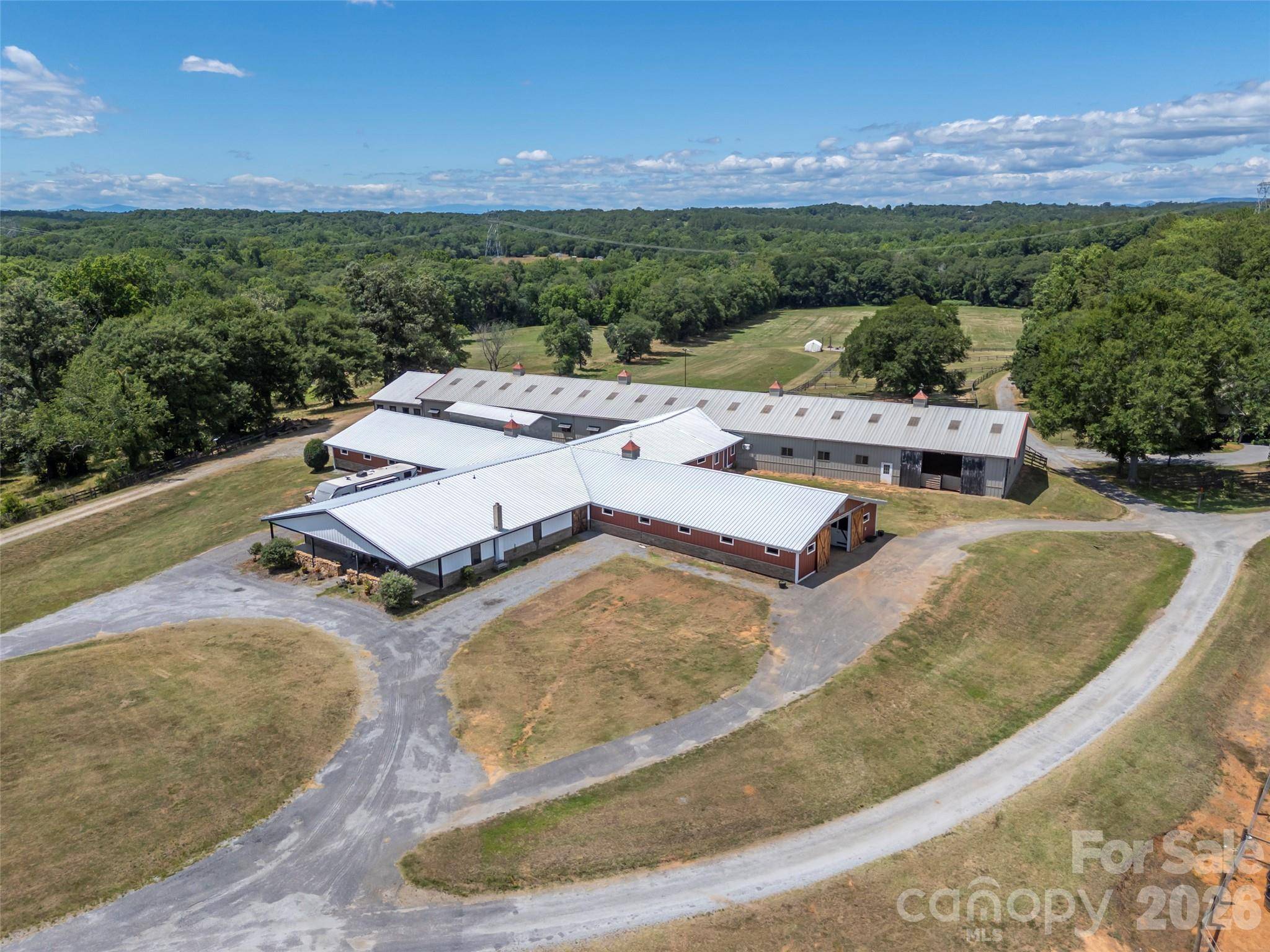 140 Joanda Farm RD, Mooresboro, NC 28114