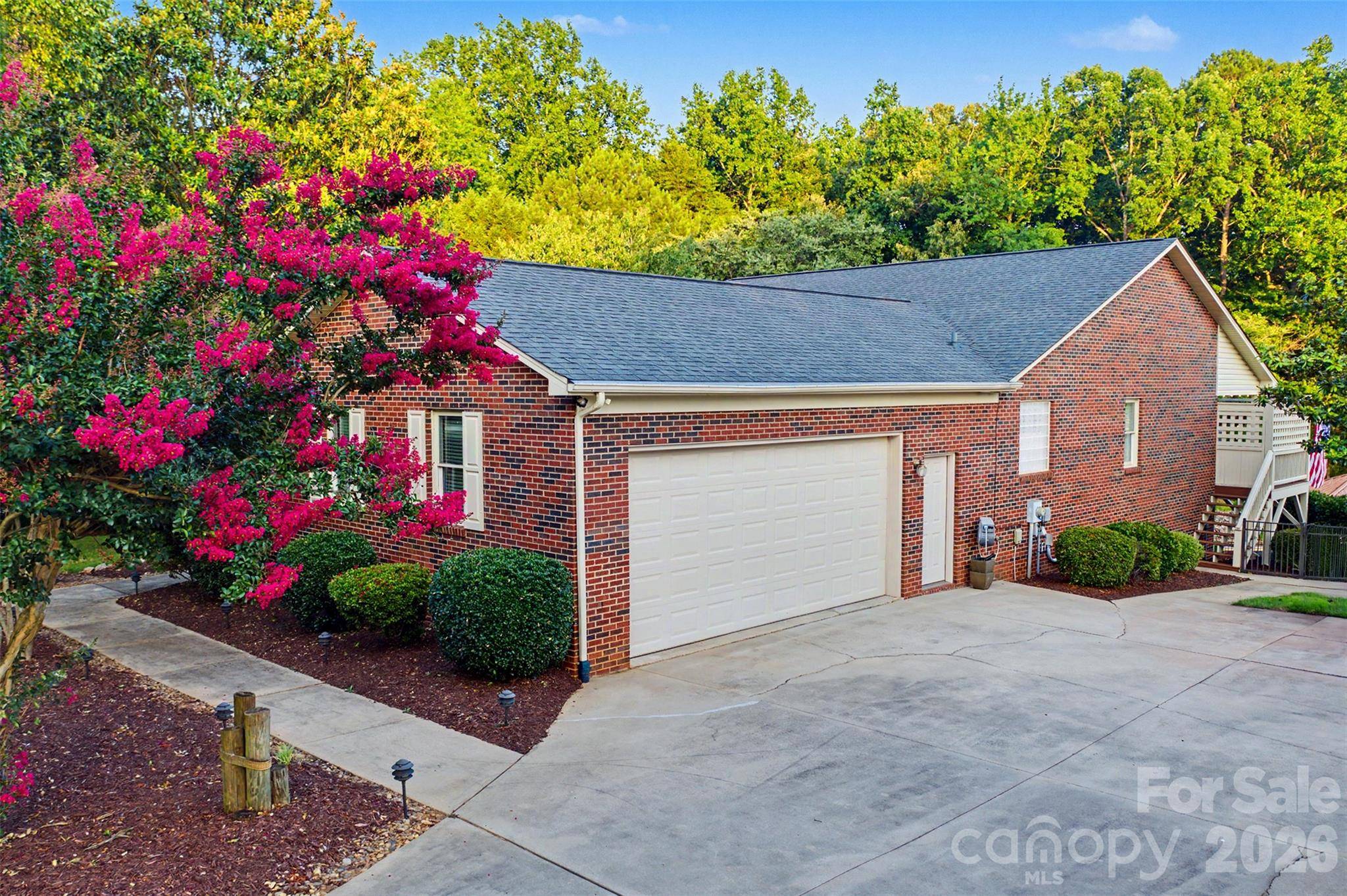 8535 Sylvan DR, Terrell, NC 28682