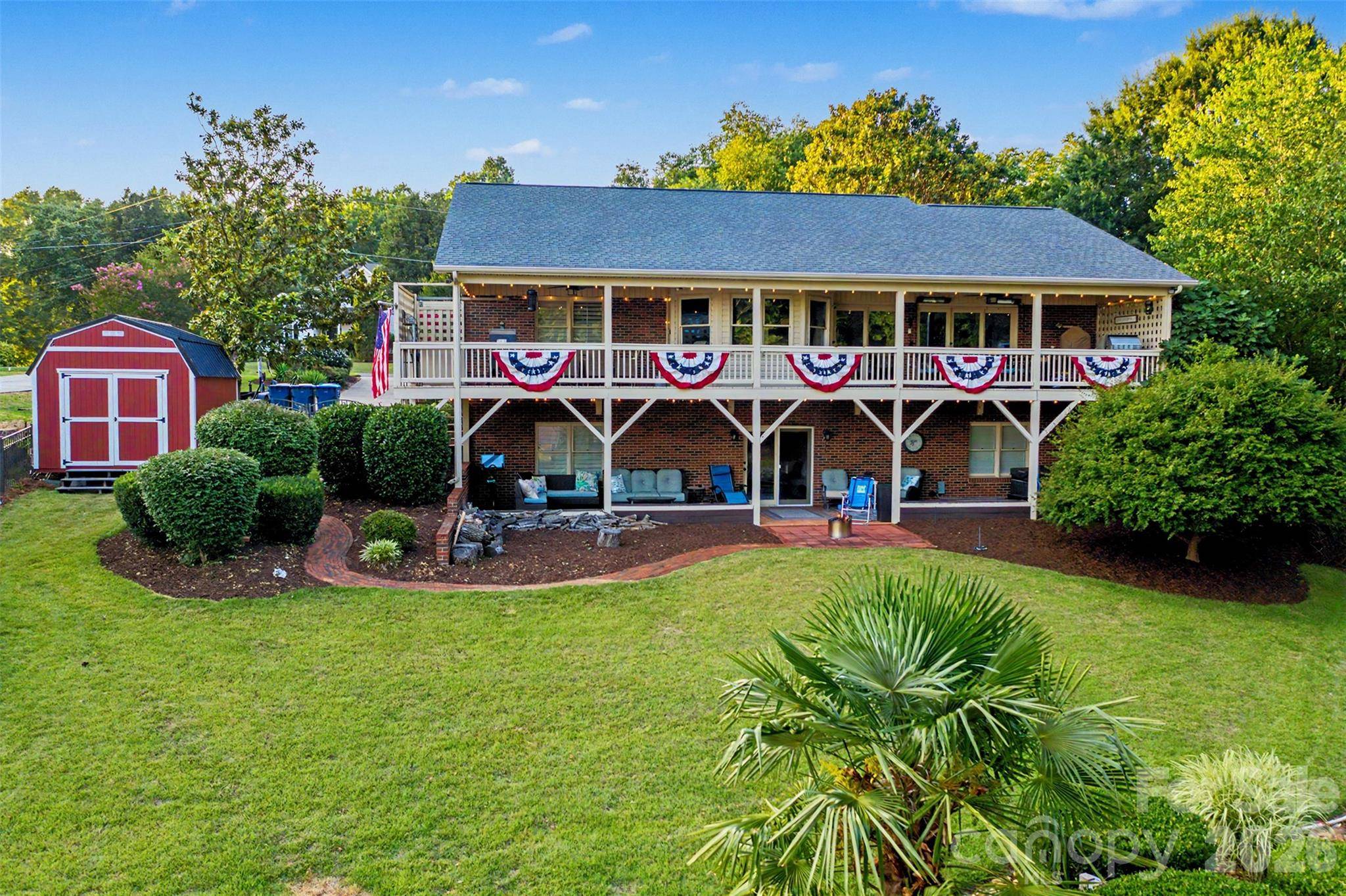 8535 Sylvan DR, Terrell, NC 28682