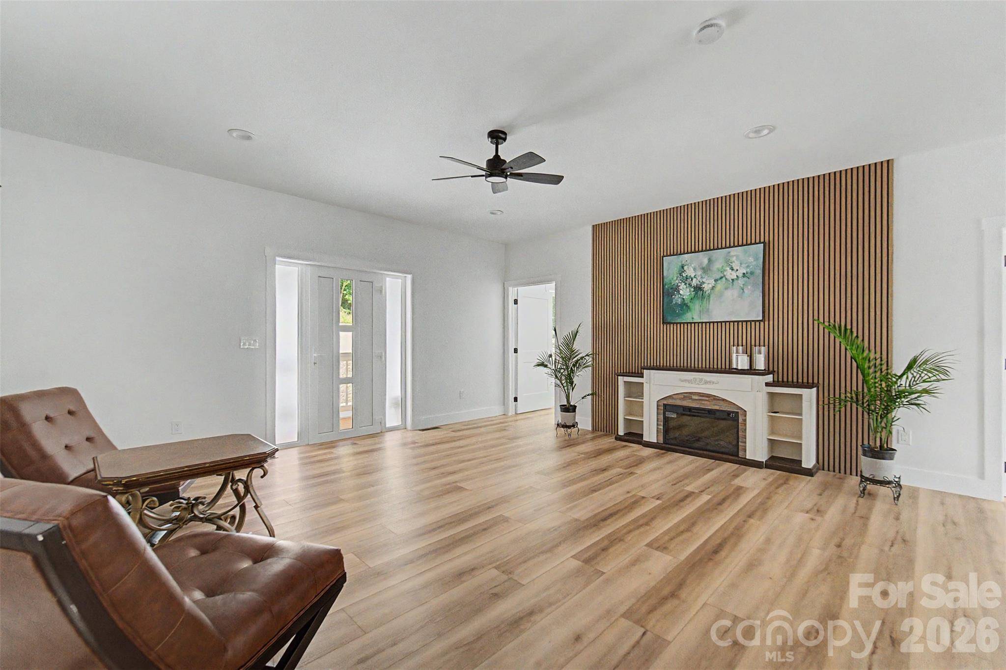 88 Foxwood DR, Franklin, NC 28734