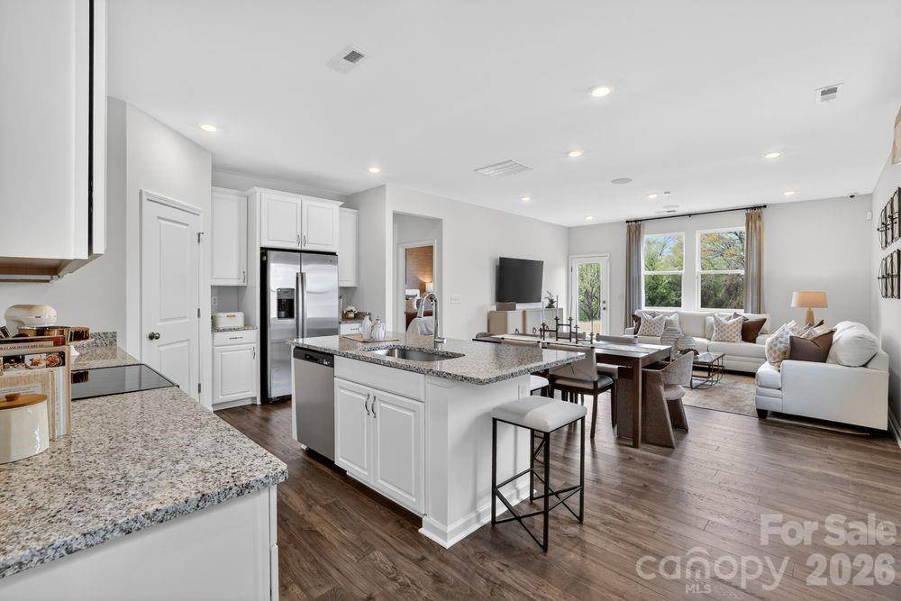 302 Fincastle Glen RD, Shelby, NC 28152