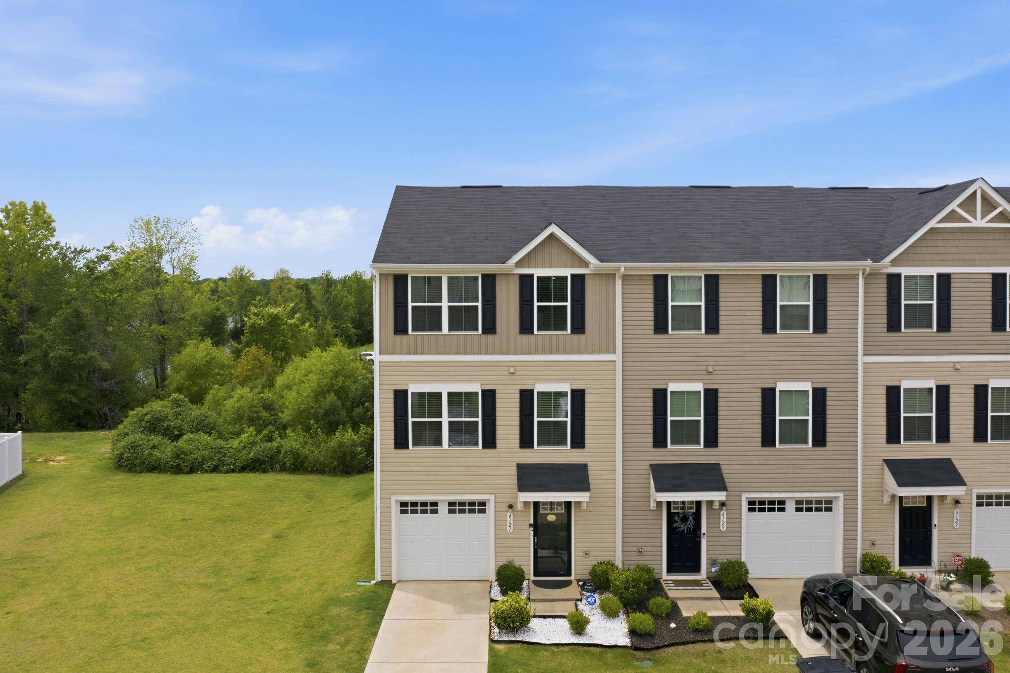 6121 Cutwater CIR, Charlotte, NC 28269