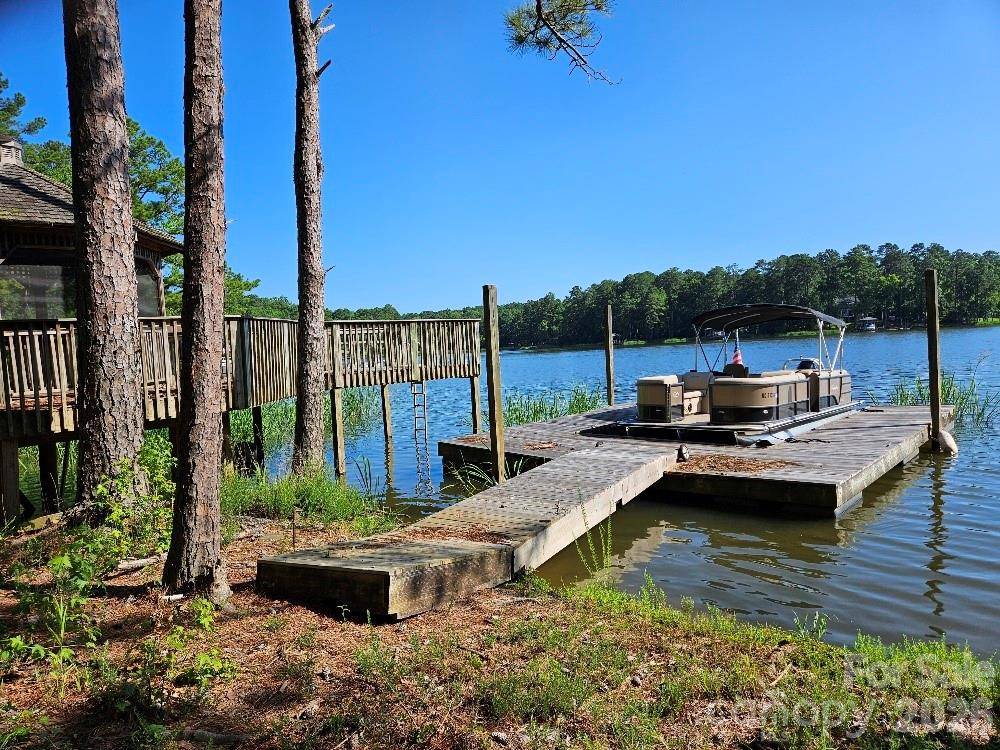 1043 Woodside DR, Winnsboro, SC 29180