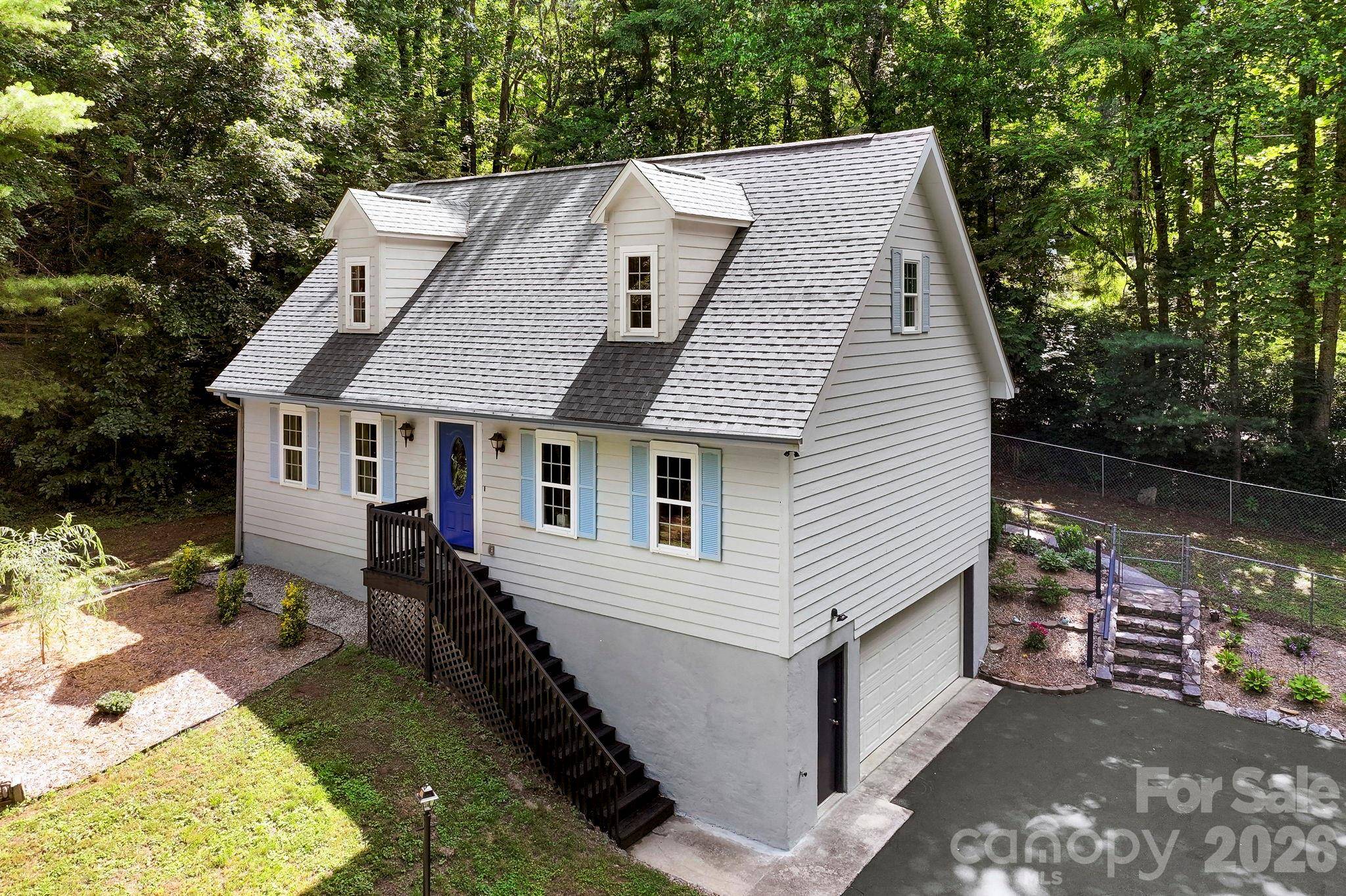 209 Mint WAY, Flat Rock, NC 28731