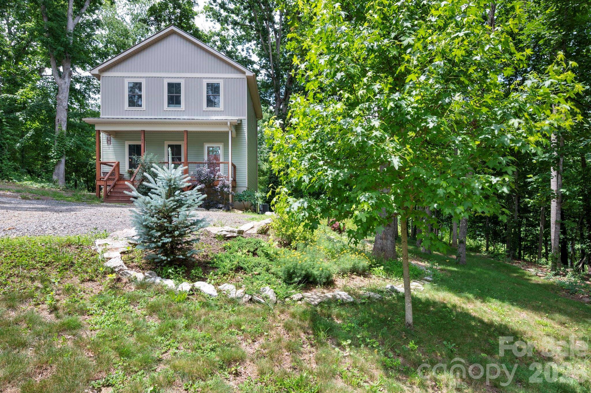 58 Shuler RD, Candler, NC 28715