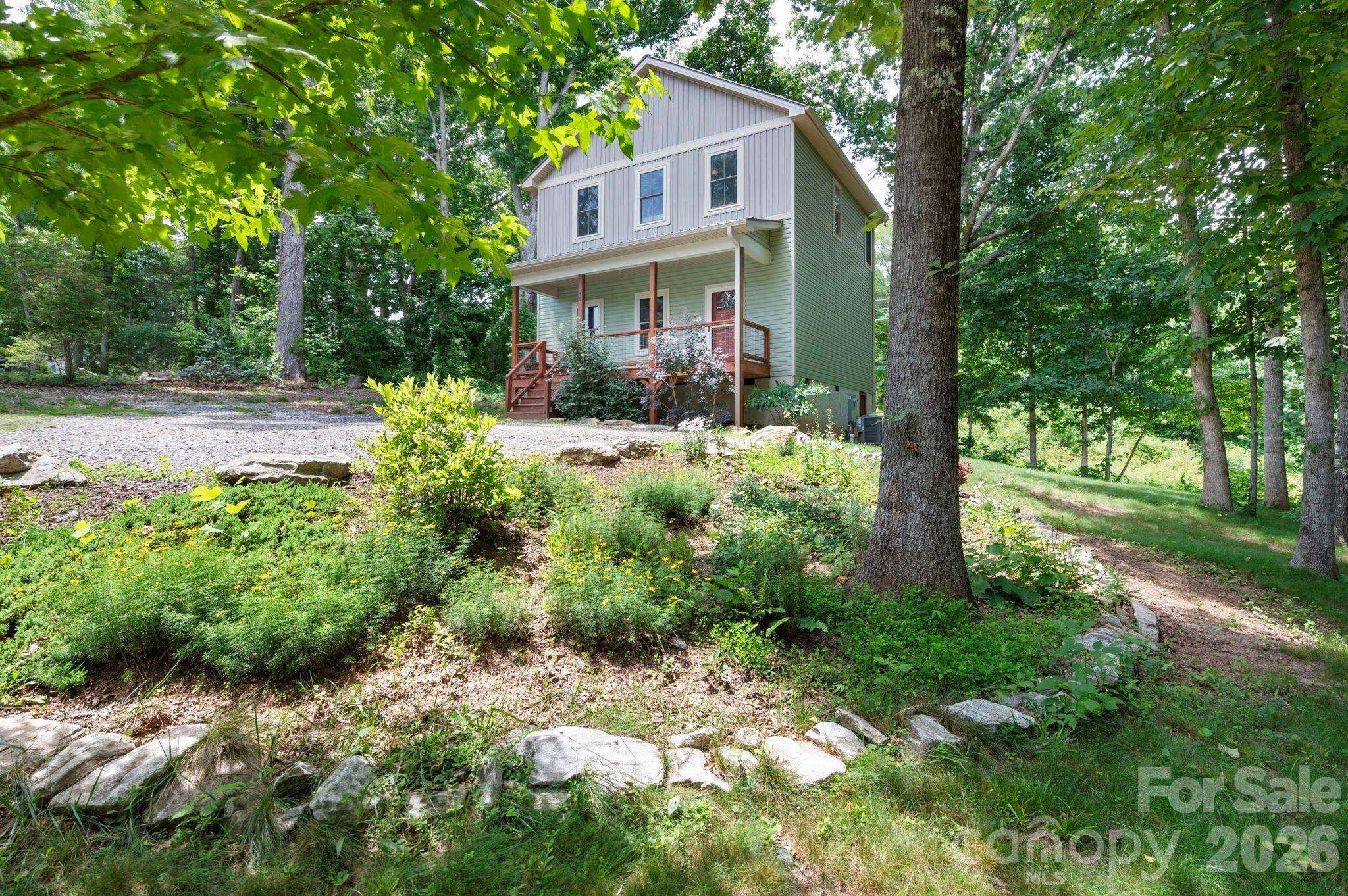 58 Shuler RD, Candler, NC 28715