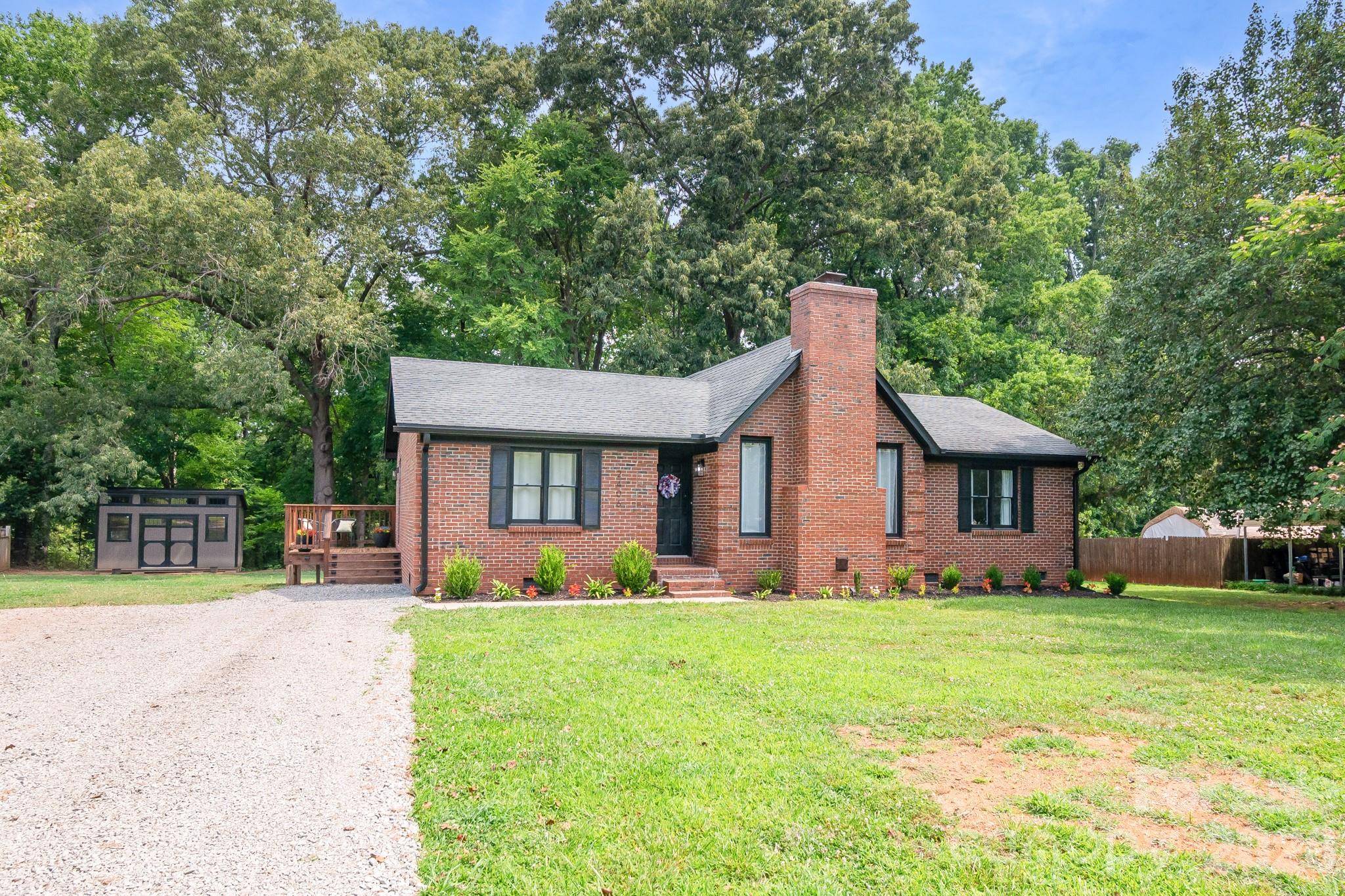 2406 Bearskin LN, Monroe, NC 28110