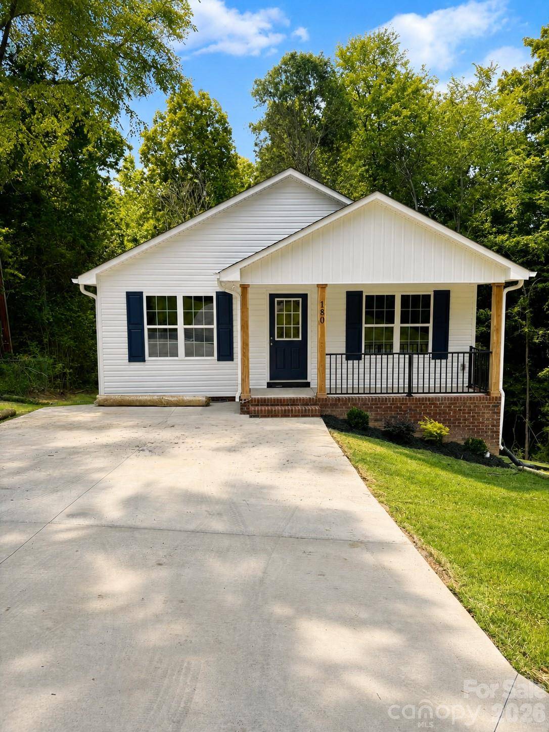 180 May ST NE, Concord, NC 28025