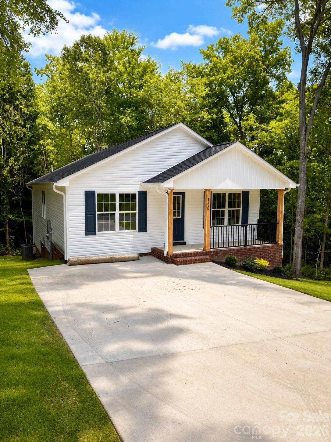 180 May ST NE, Concord, NC 28025