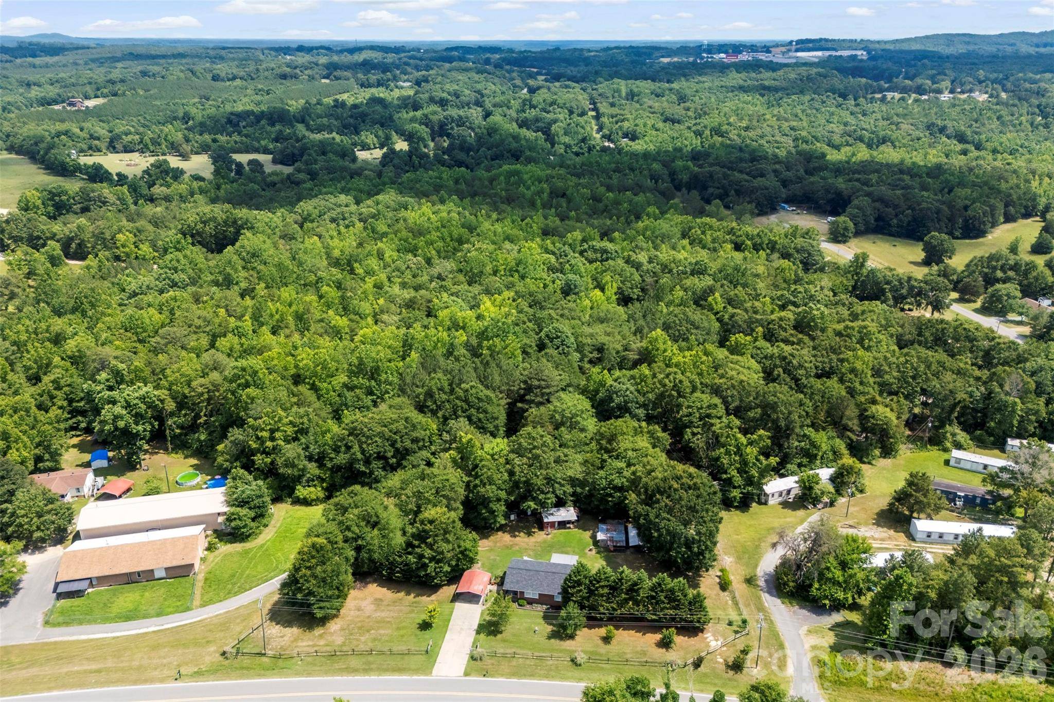 1122 Lavender RD, Grover, NC 28073