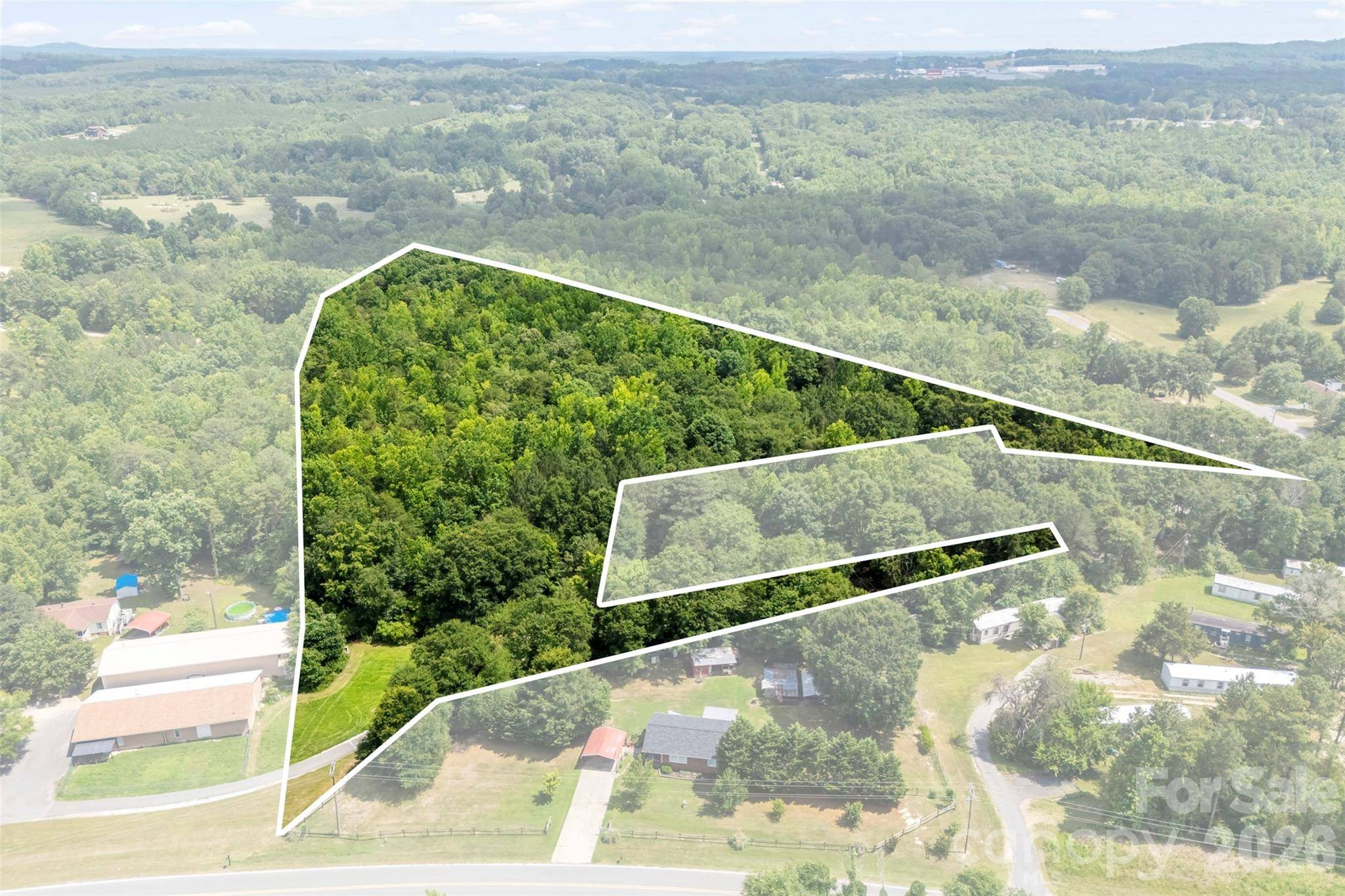 1122 Lavender RD, Grover, NC 28073