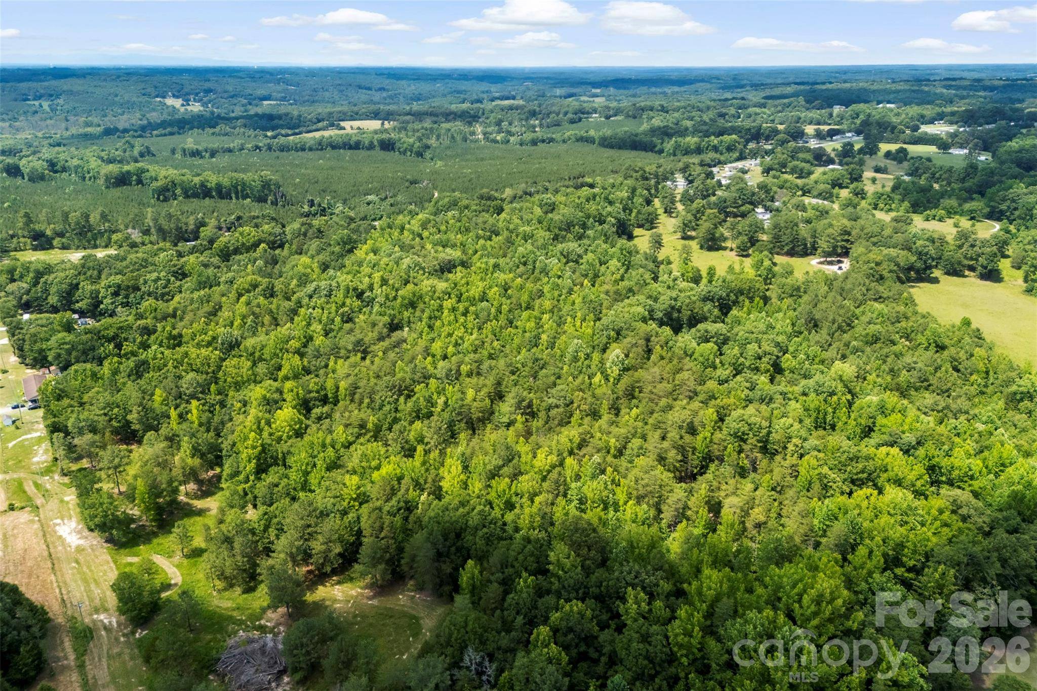 1122 Lavender RD, Grover, NC 28073